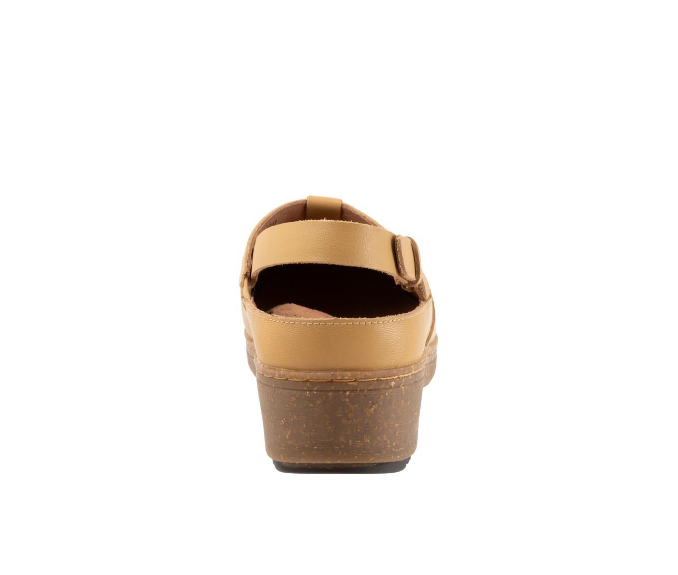Women's Softwalk Arica Clogs Product Image