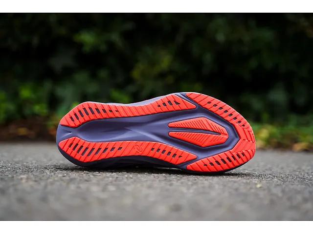 Women's | ASICS Novablast 5 Product Image