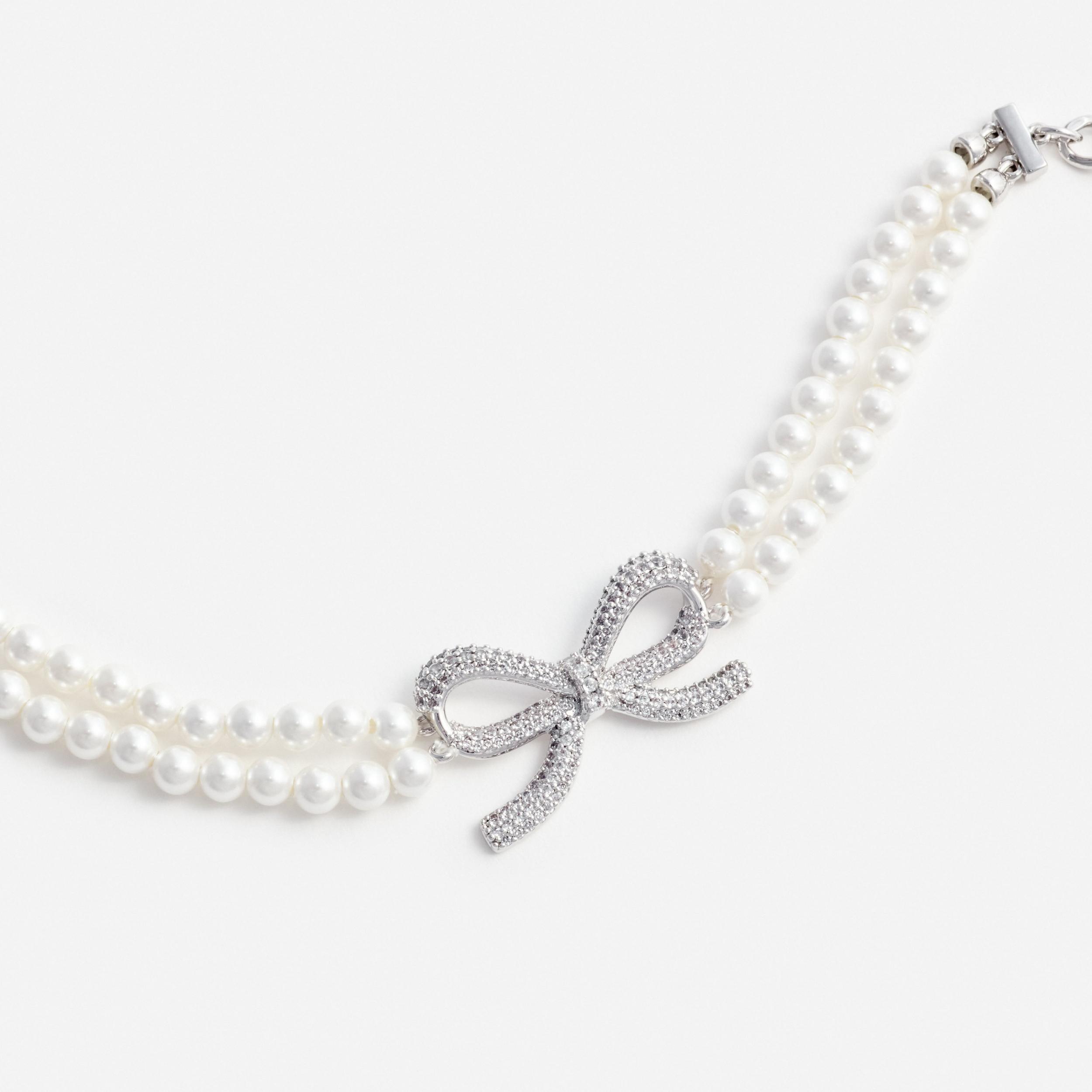 Double Pearl Bow Bracelet Product Image