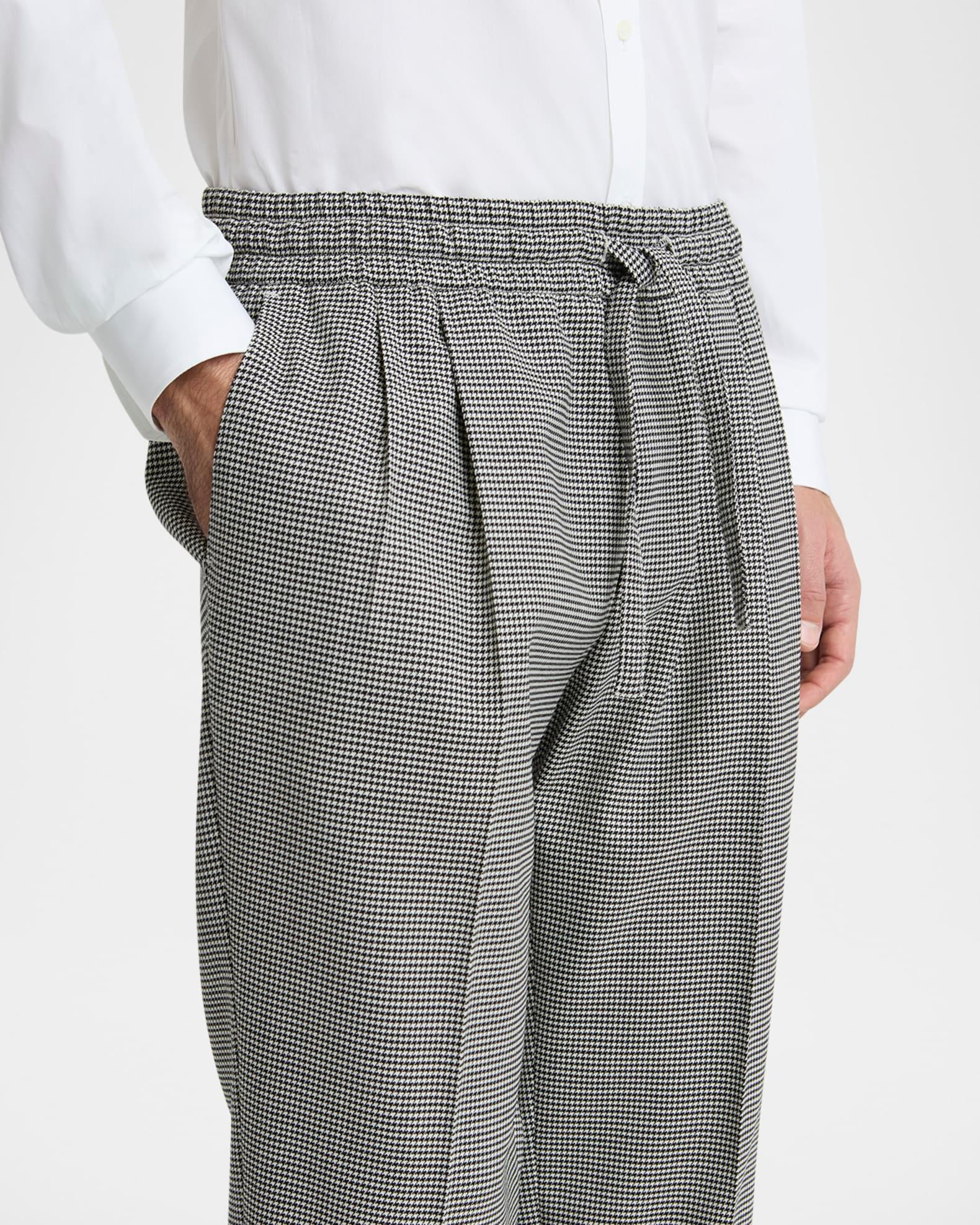 Men's Micro-Houndstooth Pleated Drawstring Pants Product Image
