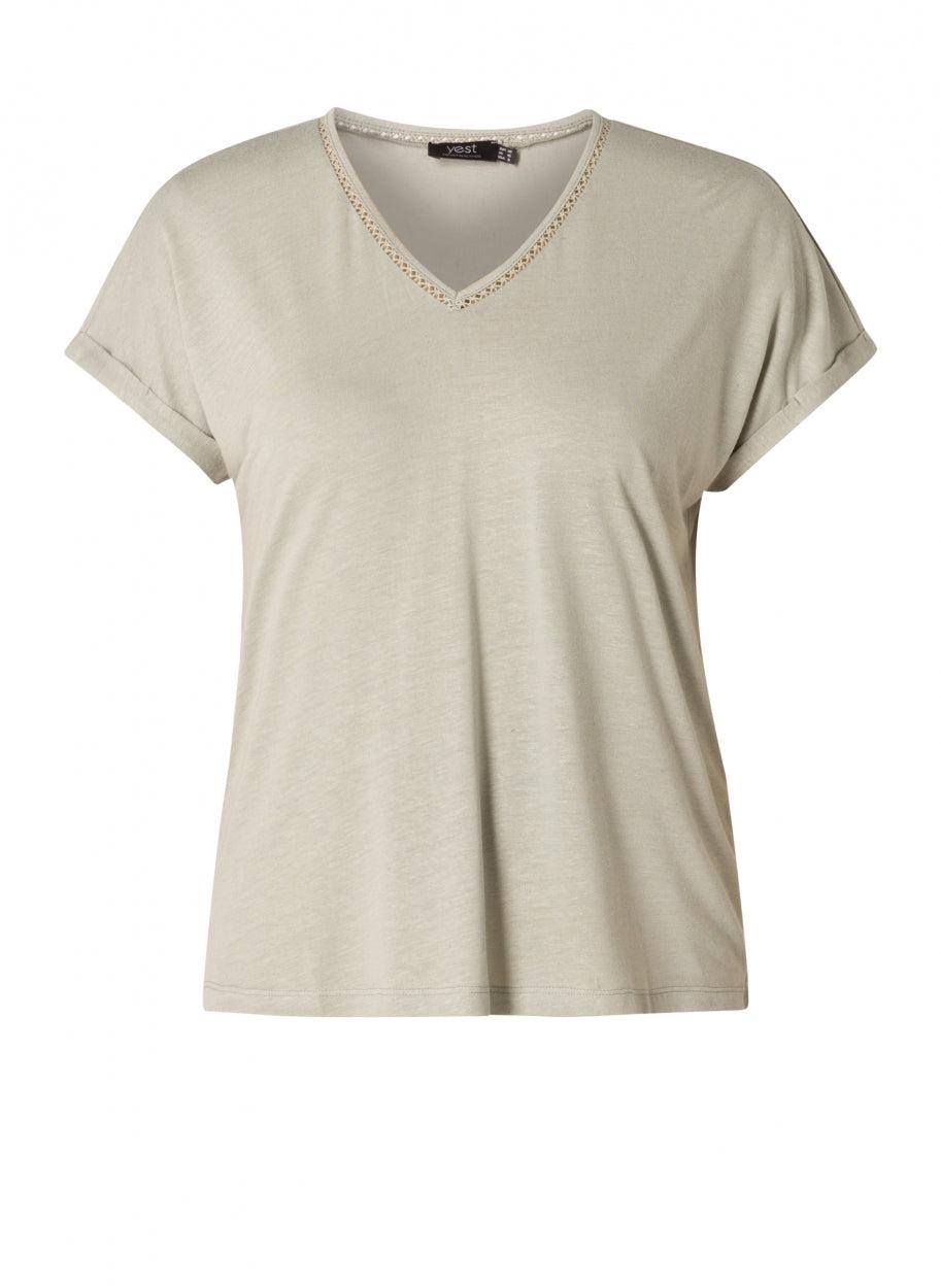 Yesta V-neck Tee Goldy Product Image