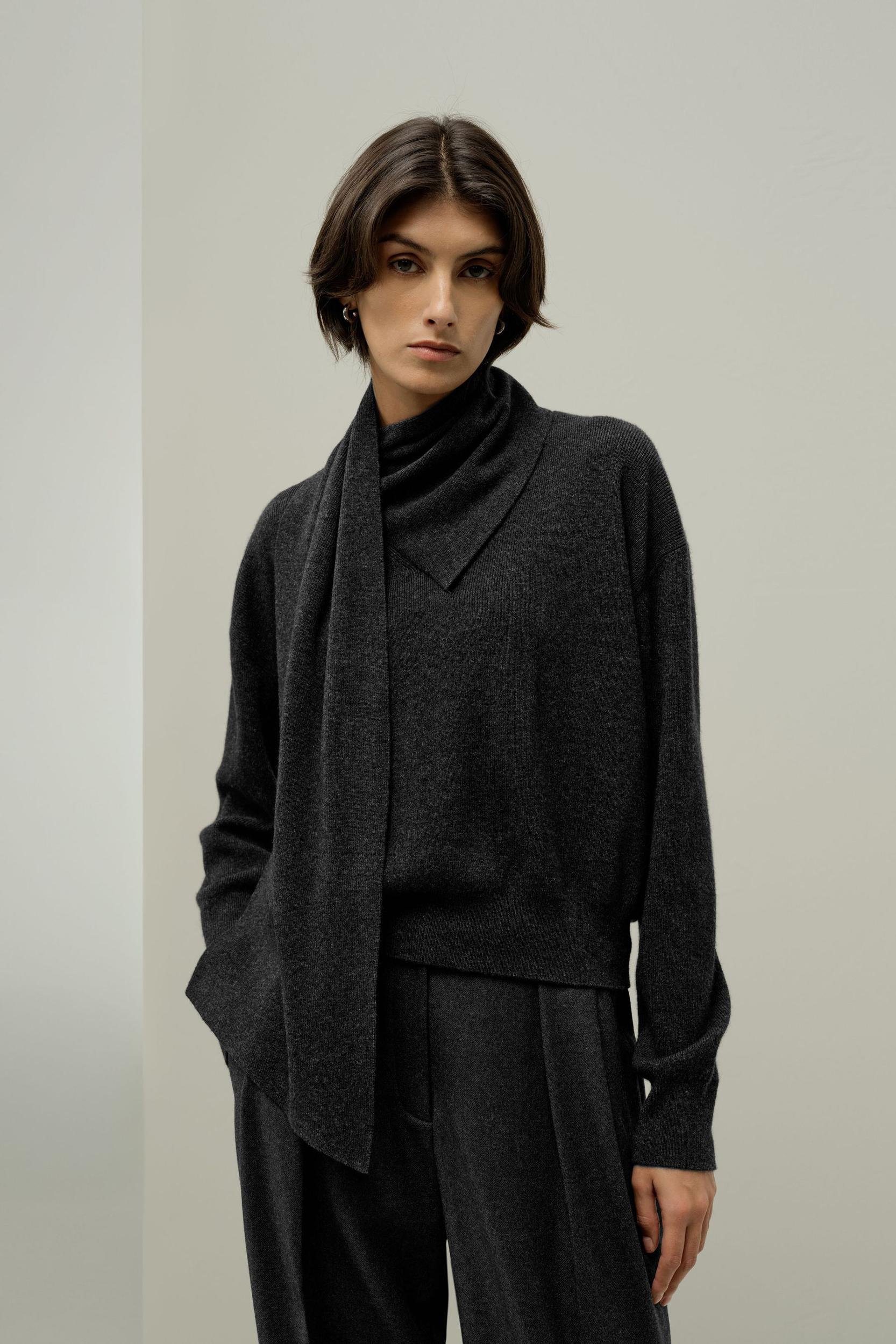 Bowtie Collar Wool-Cashmere Sweater Product Image