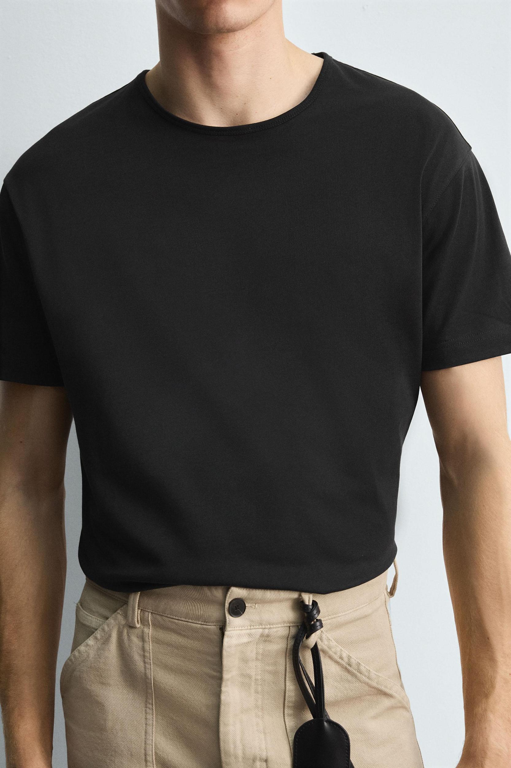 HEAVYWEIGHT TRIM T-SHIRT Product Image
