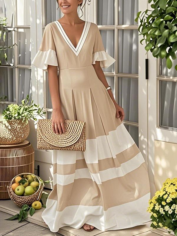 A-Line Flared Sleeves Contrast Color Pleated V-Neck Maxi Dresses Product Image