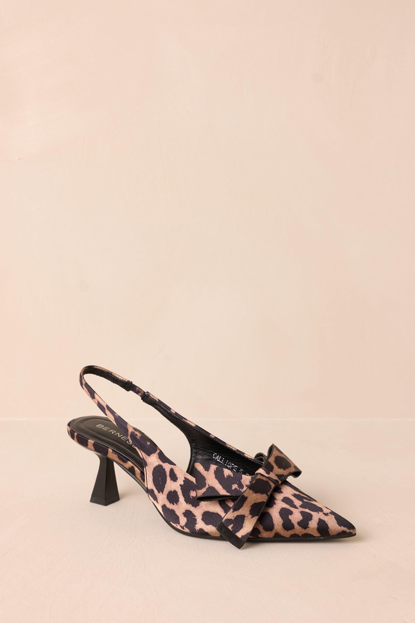 Dreamy Gleam Leopard Print Slingback Kitten Heels Product Image