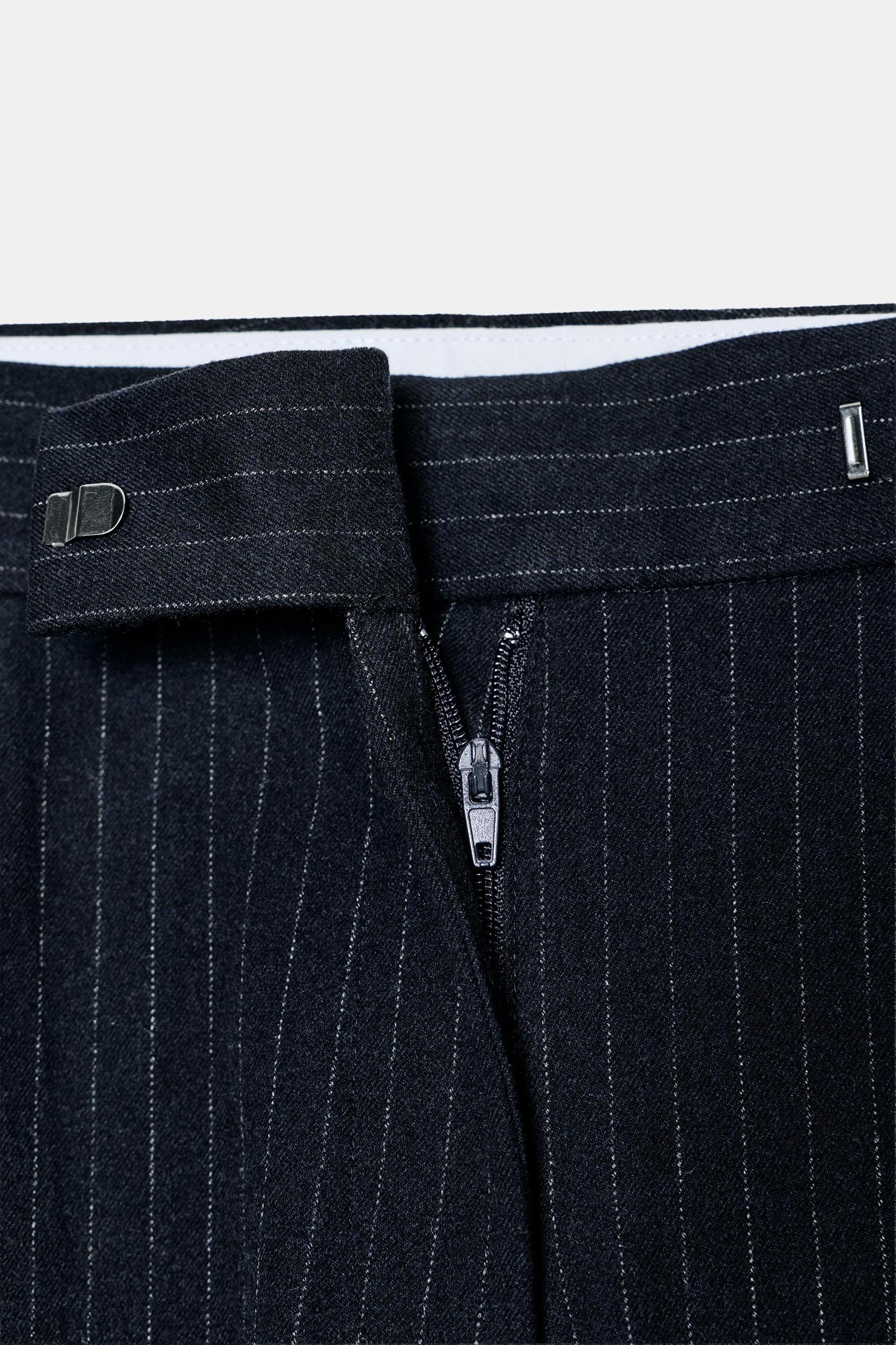 HIGH-WAISTED WIDE-LEG PANTS Product Image