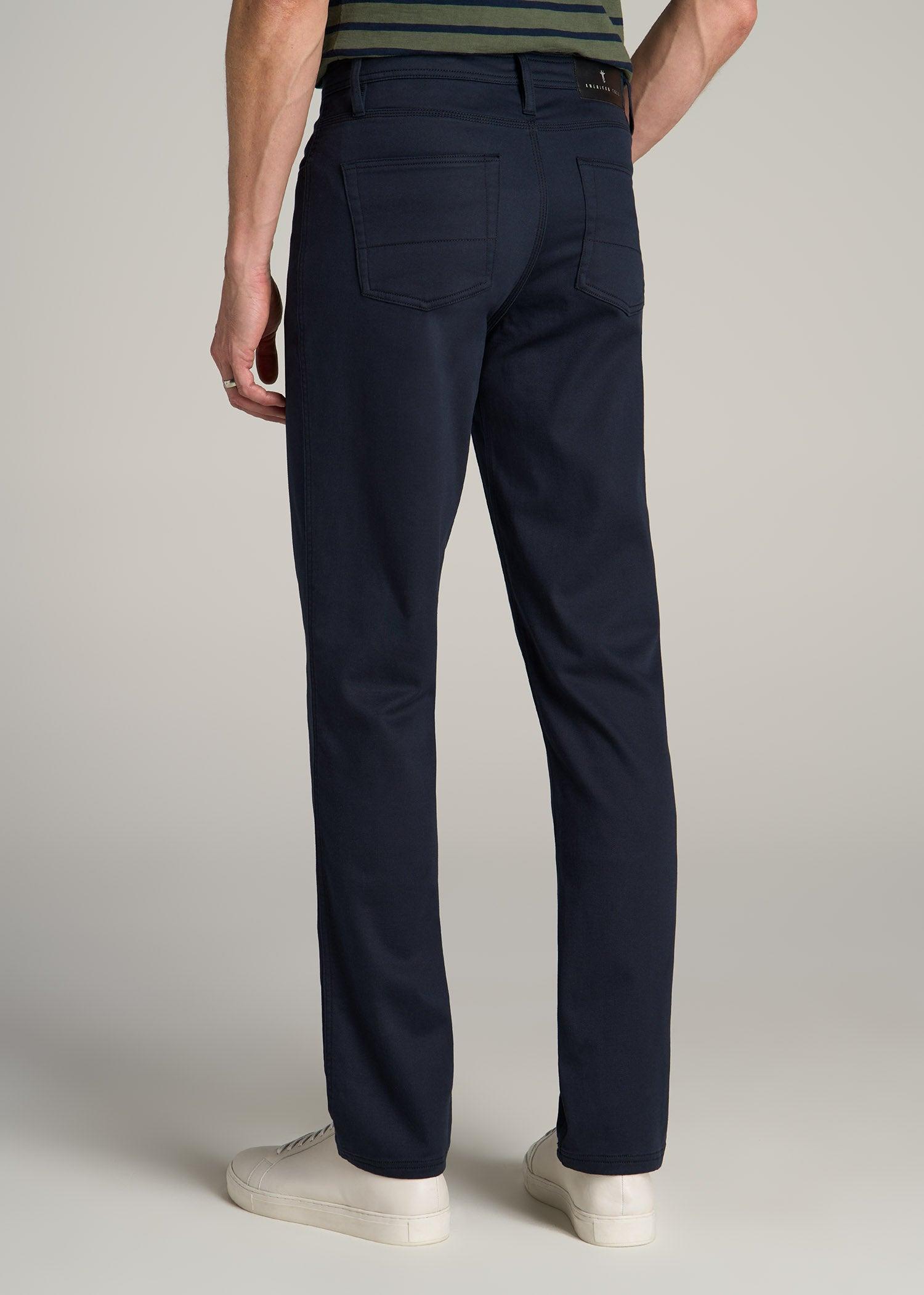 Everyday Comfort 5-Pocket TAPERED-FIT Pant for Tall Men in True Navy Male Product Image
