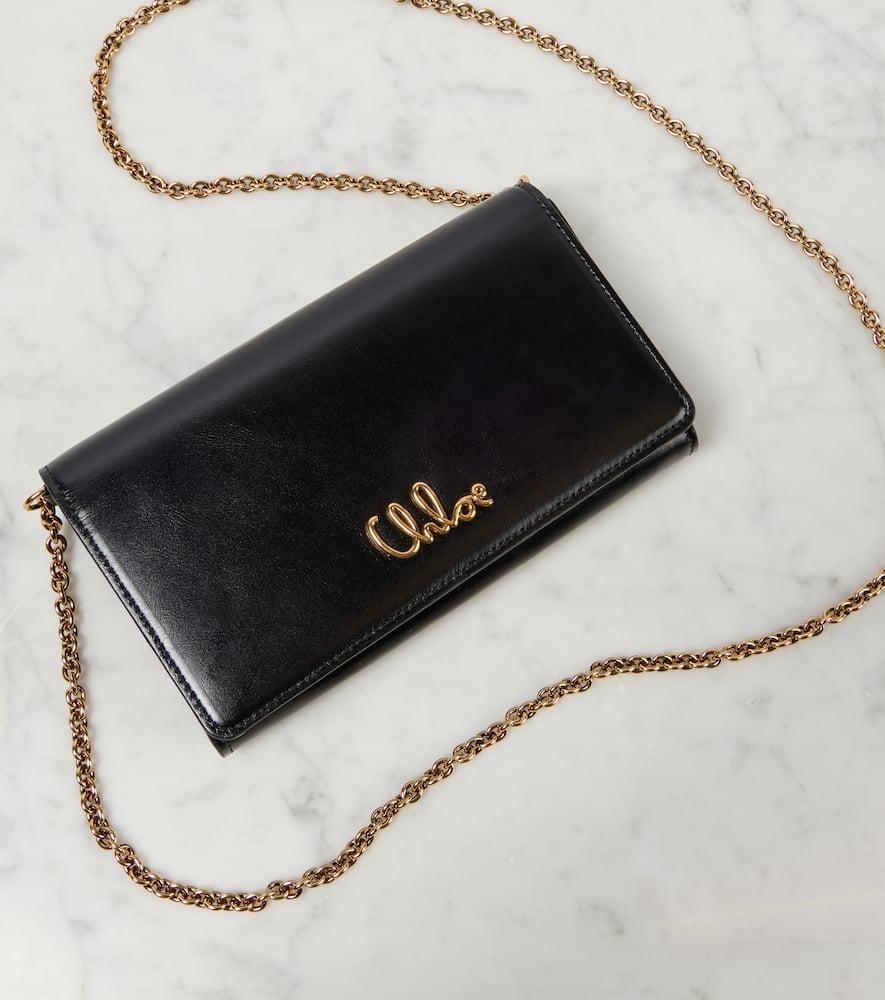 CHLOÉ Iconic Flap Wallet On Chain In Shiny Calfskin In Black Product Image