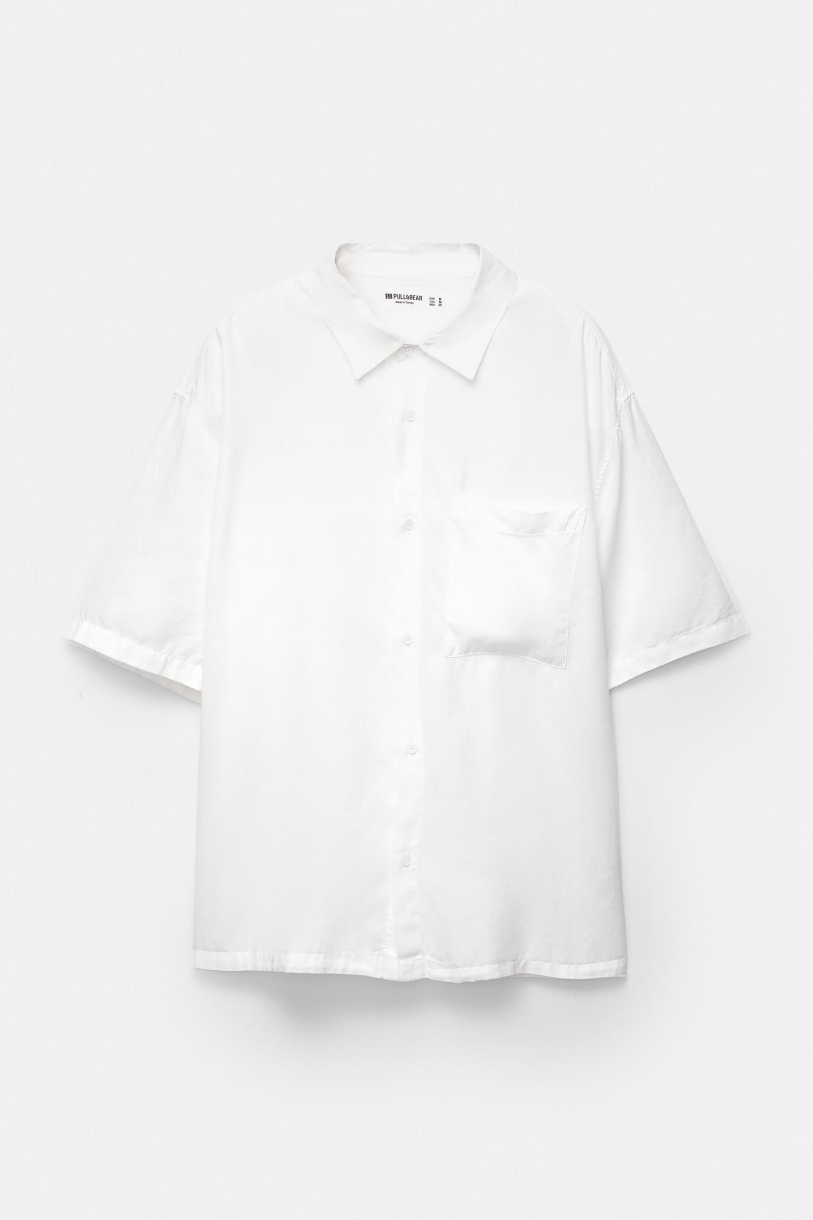 Short sleeve flowing shirt Product Image