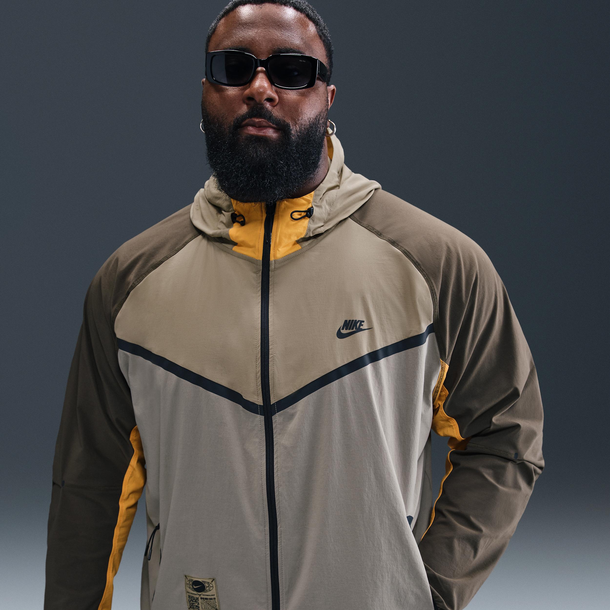 Nike Tech Men's Woven Windrunner Full-Zip Jacket Product Image