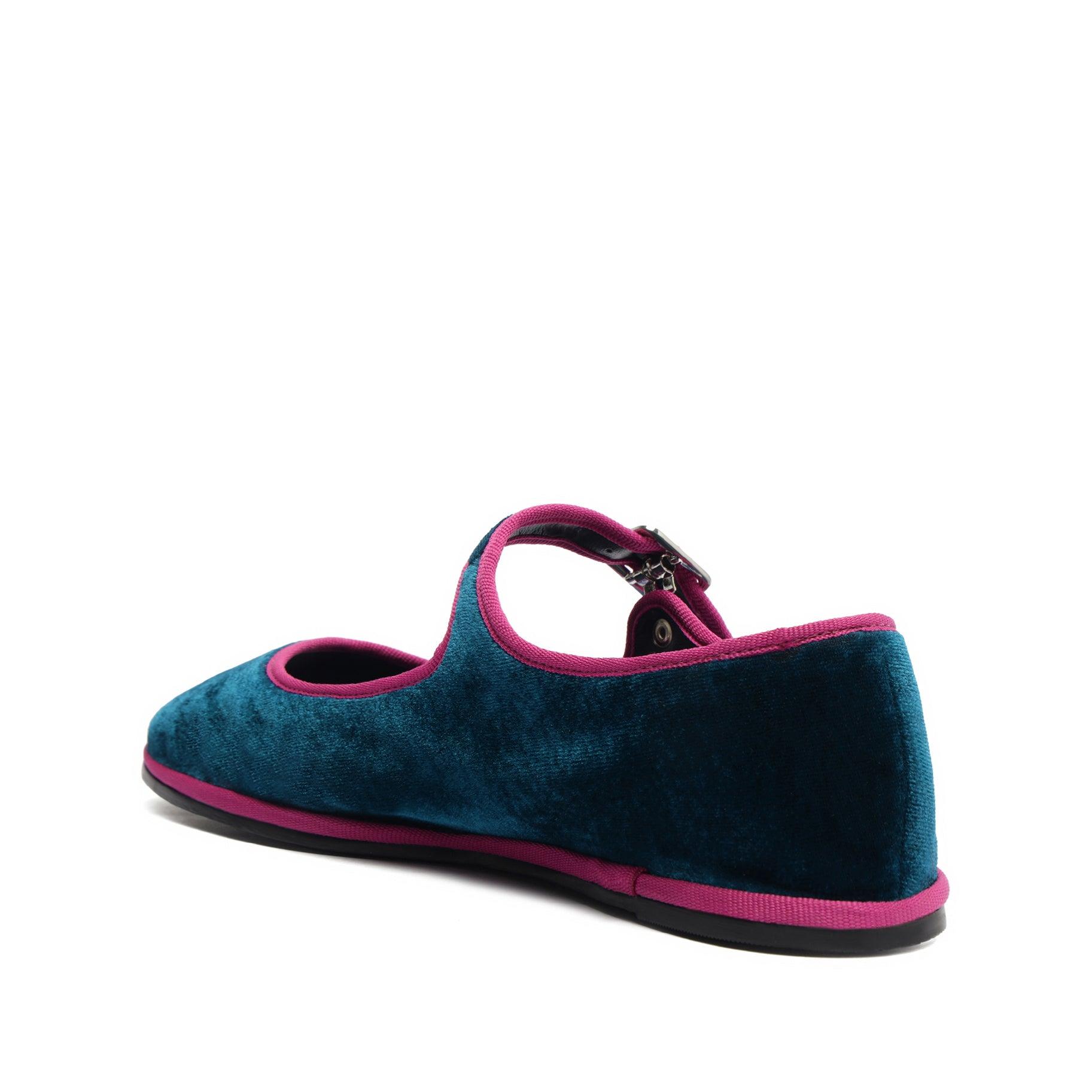 Clarissa Velvet Flat Female Product Image