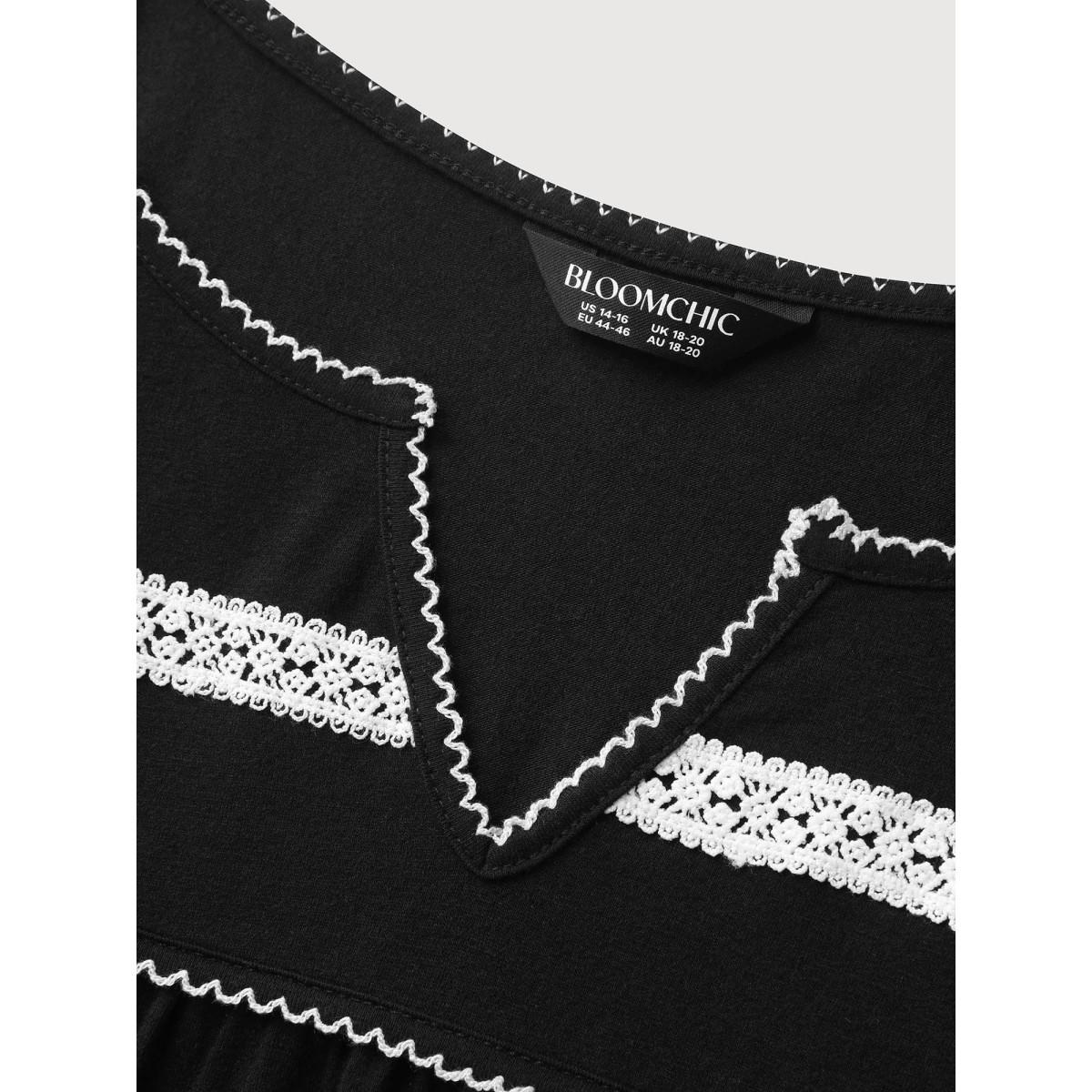 Plus Size Lace Color Contrast Pleated T-Shirt Black Women Boho Woven ribbon&lace trim Round Neck Vacation T-shirts BloomChic 14-16/1X Product Image