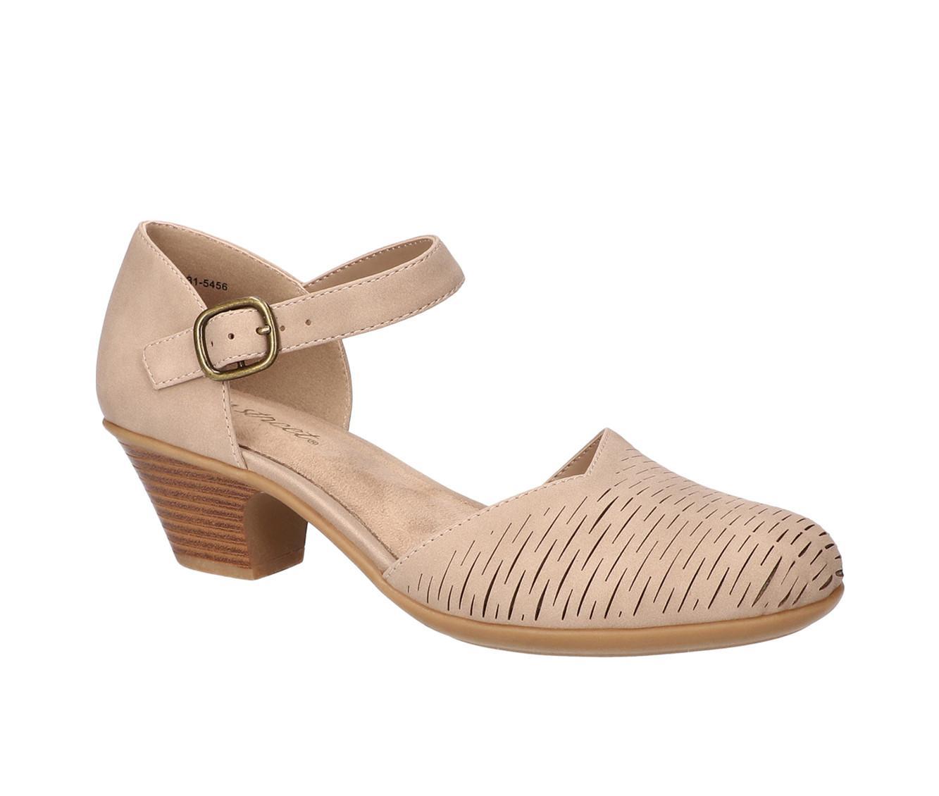Women's Easy Street Justina Pumps Product Image