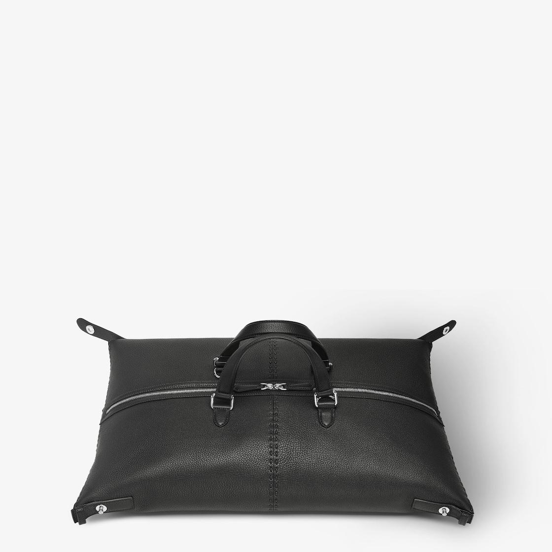 Selleria Fendi Siesta MediumBlack Selleria bag Product Image