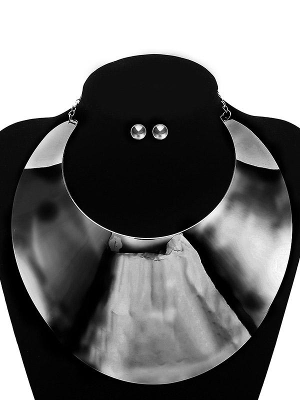 Geometric Necklaces Accessories + Earrings Accessories + Bracelet Accessories Three Pieces Set Product Image