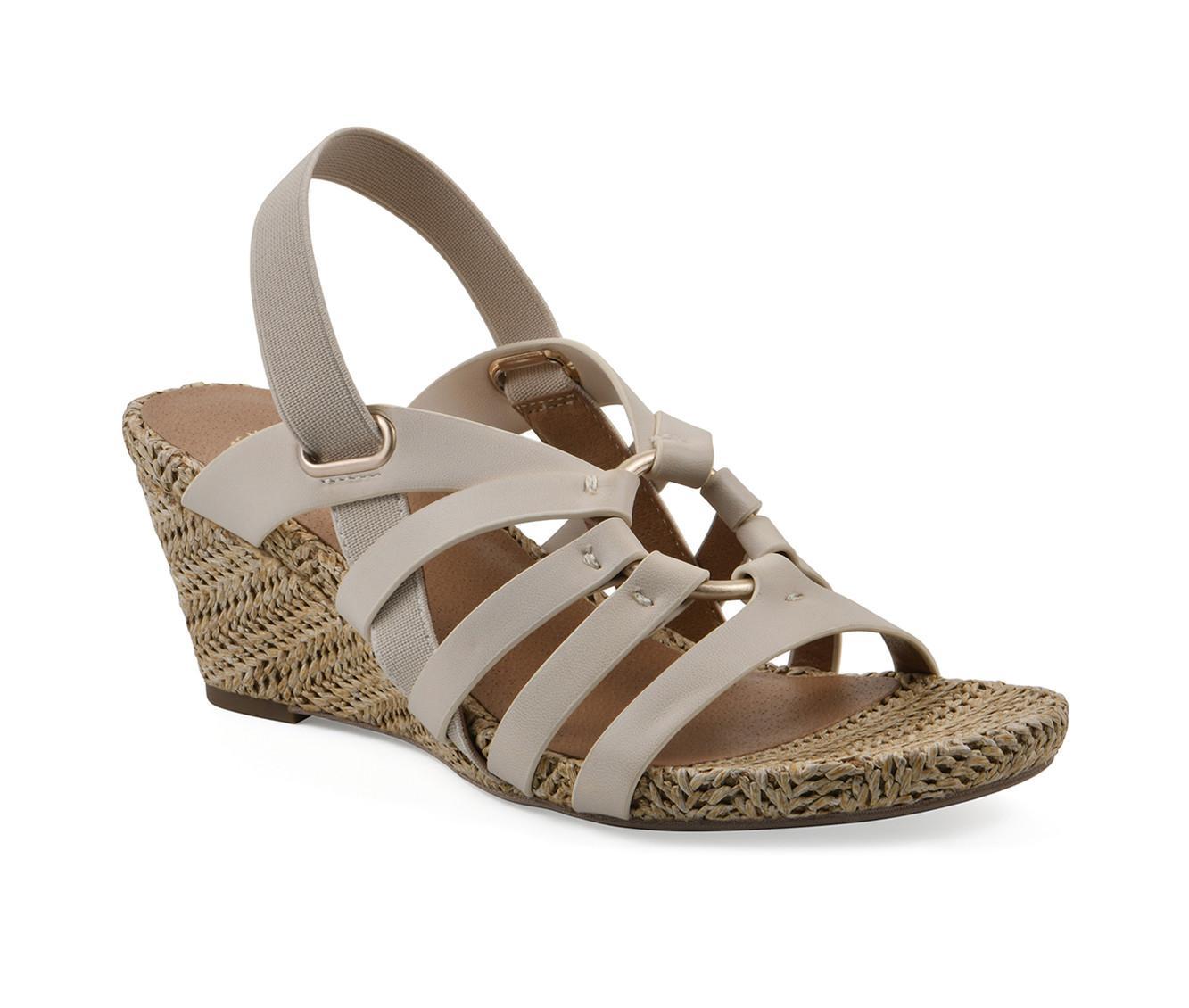 Women's White Mountain Ataps Wedges Product Image