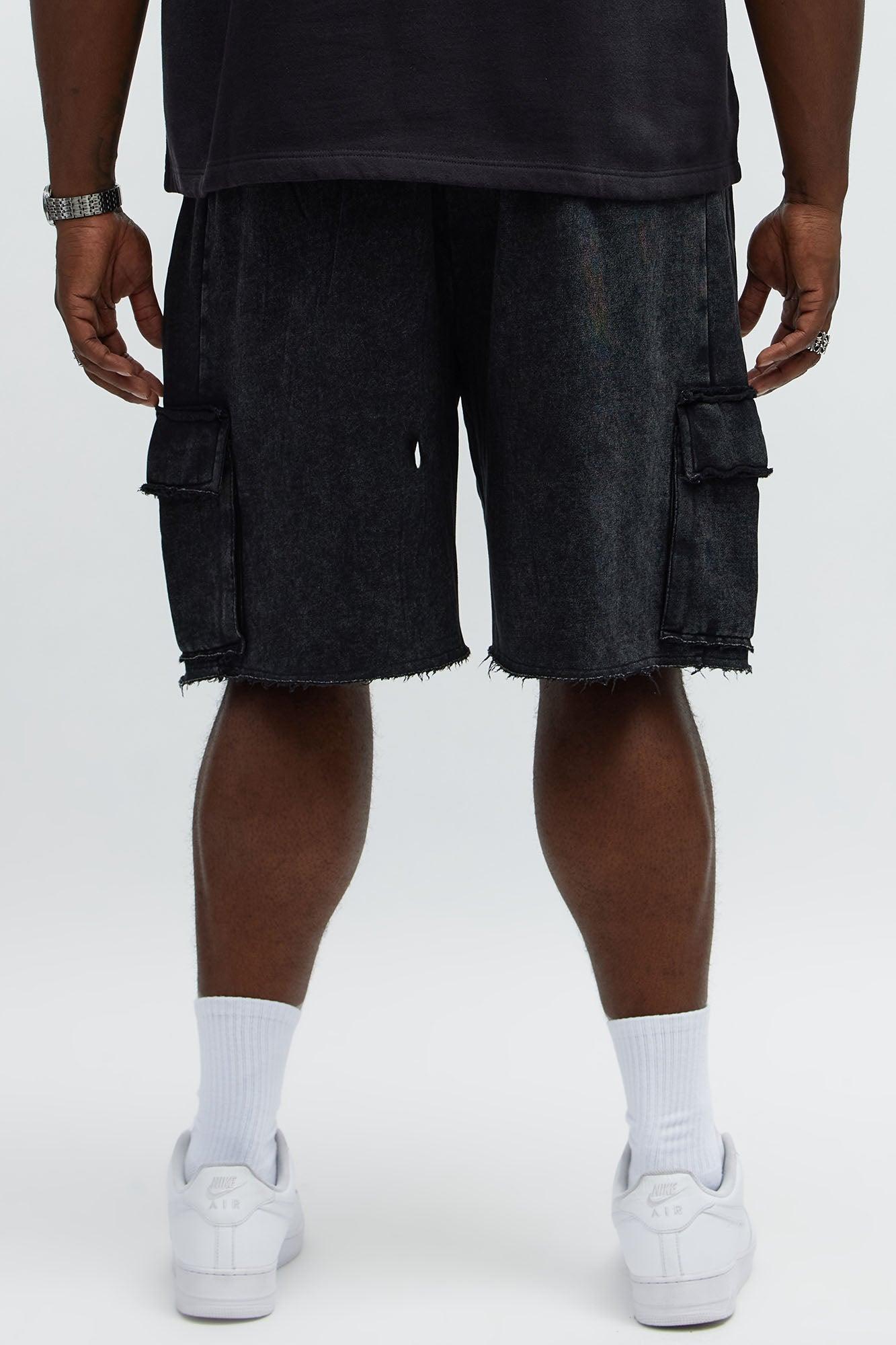 Cargo Baggy Sweatshort - Black Male Product Image