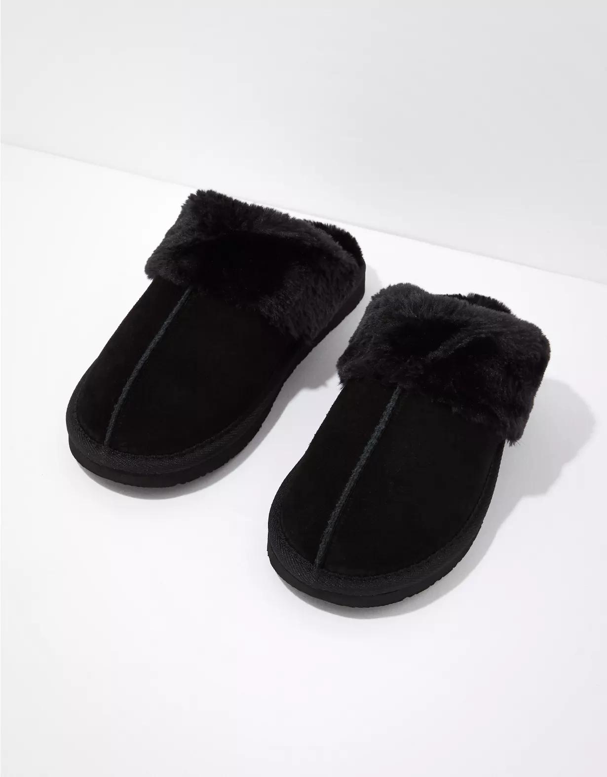 Minnetonka Women's Chesney Scuff Slipper Product Image