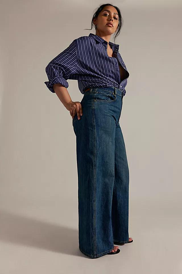 CRVY Gia Wide-Leg Jeans Product Image