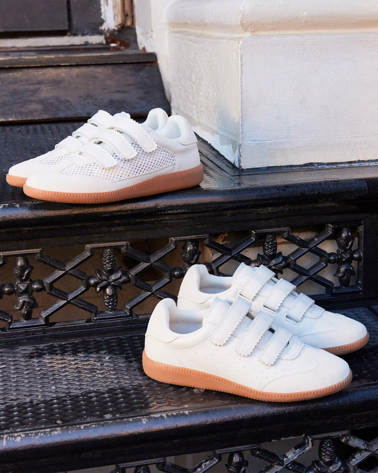 MOMENTUM MESH WHITE Female Product Image