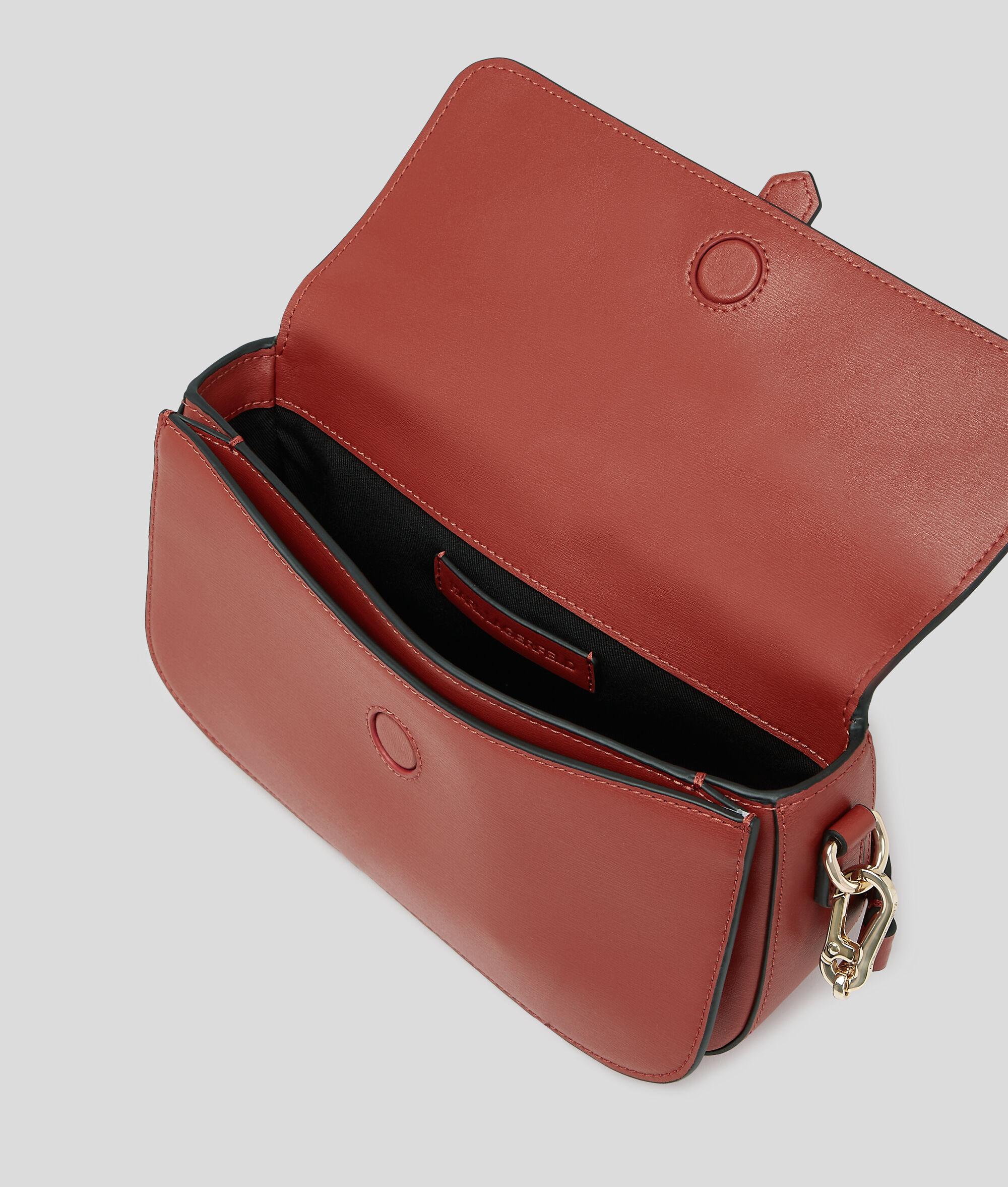 K/AUTOGRAPH PADLOCK SHOULDER BAG Product Image