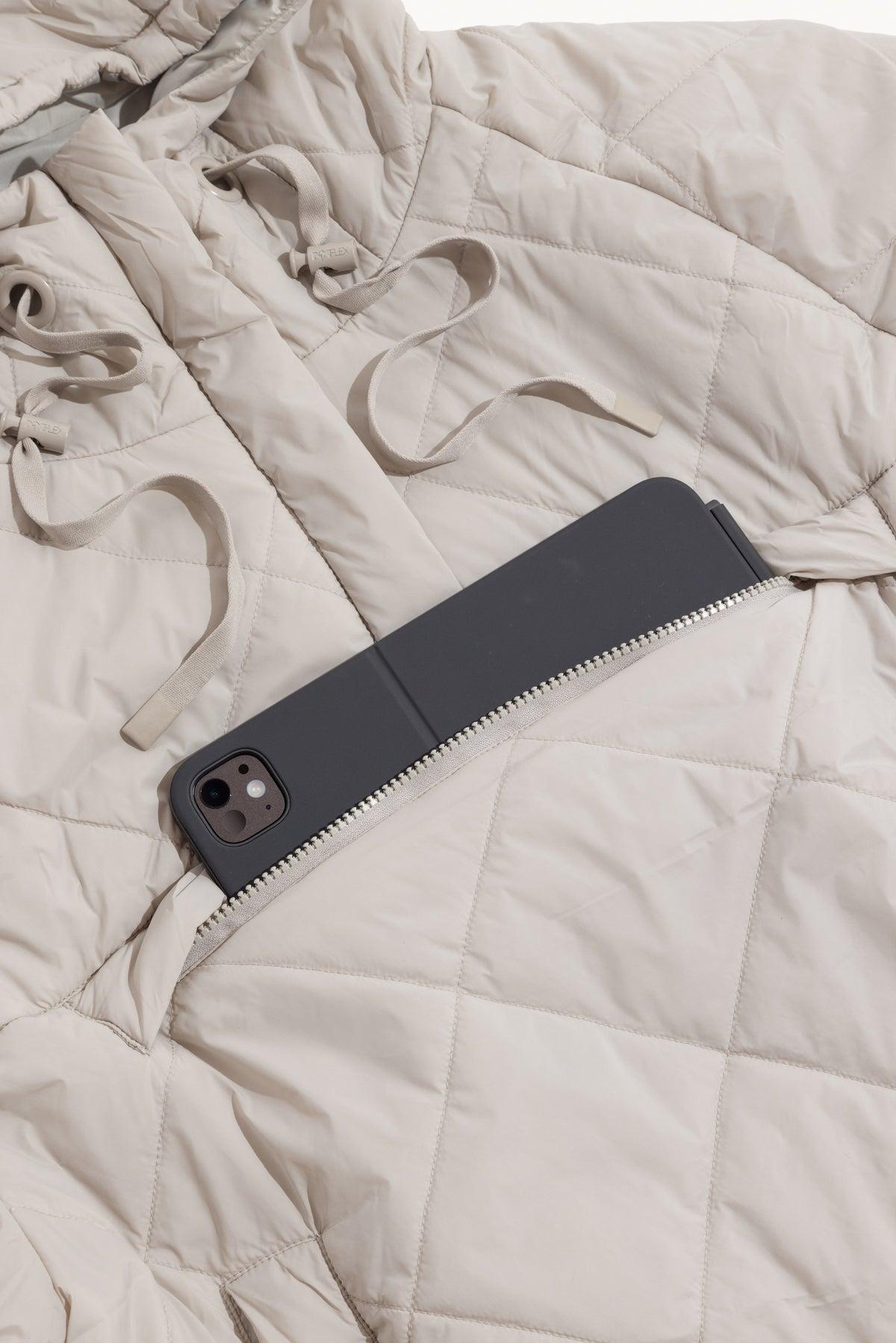 Pillow Packable Puffer Jacket - Silver Birch Product Image