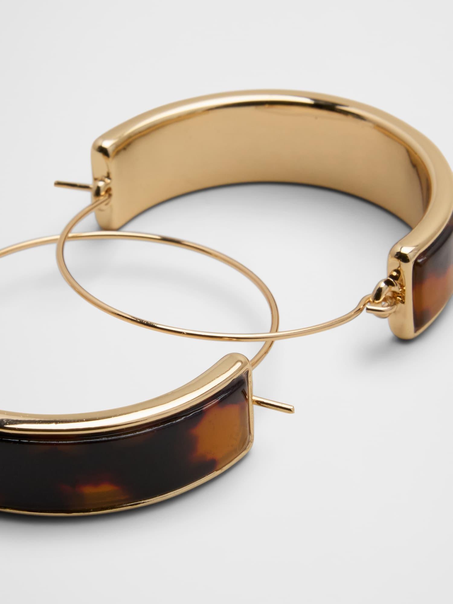 Resin Crescent Earrings Product Image