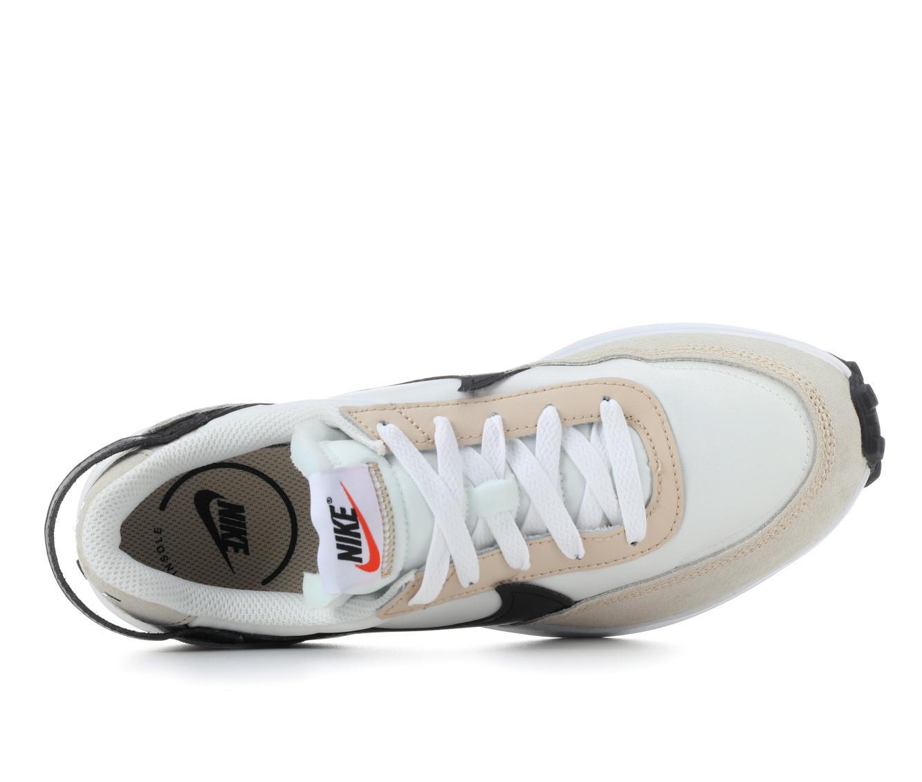 Women's Nike Waffle Debut Sneakers Product Image