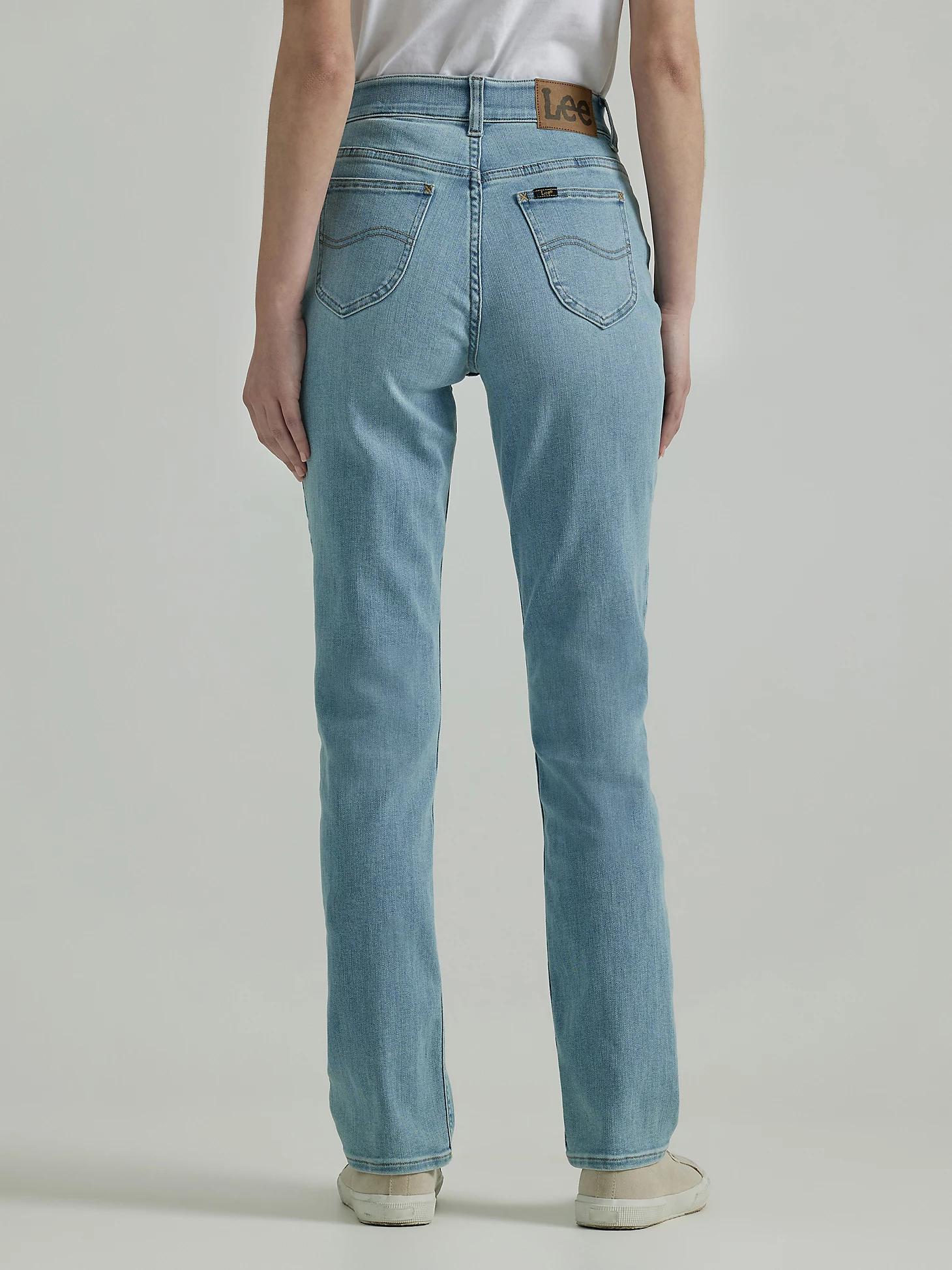 Women's Ultra Lux Comfort with Flex Motion Straight Jean | Women's Jeans | Lee® Product Image