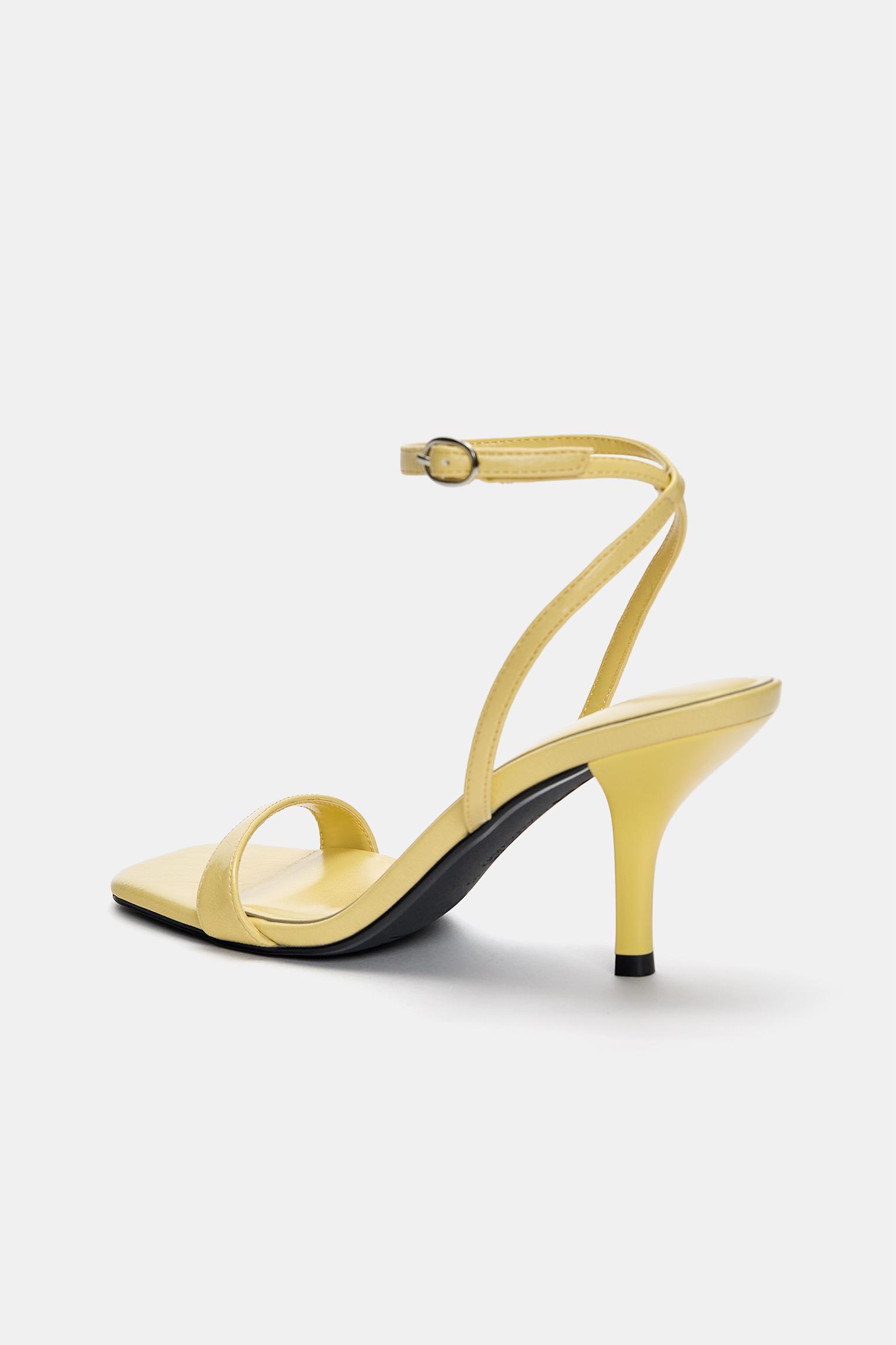 Heeled sandals Product Image