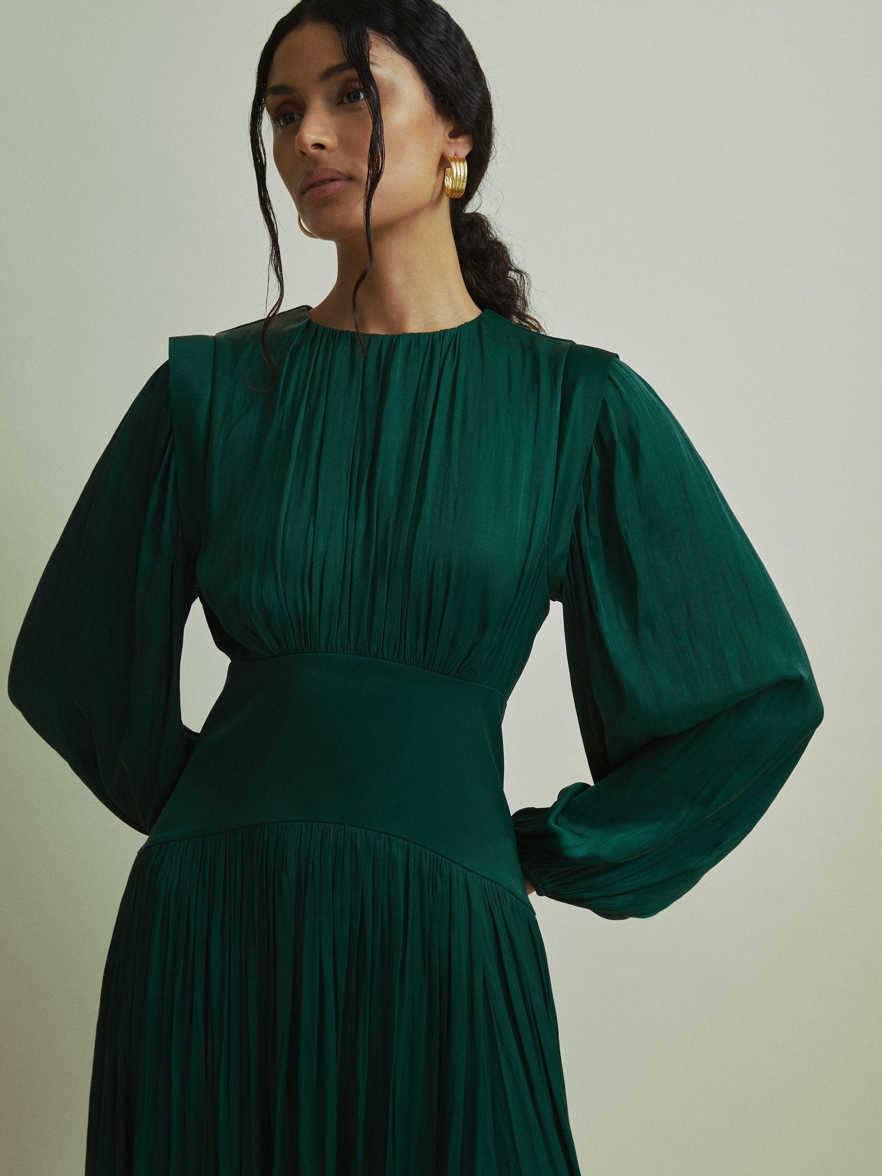 Florere Blouson Sleeve Midi Dress in Dark Green Product Image