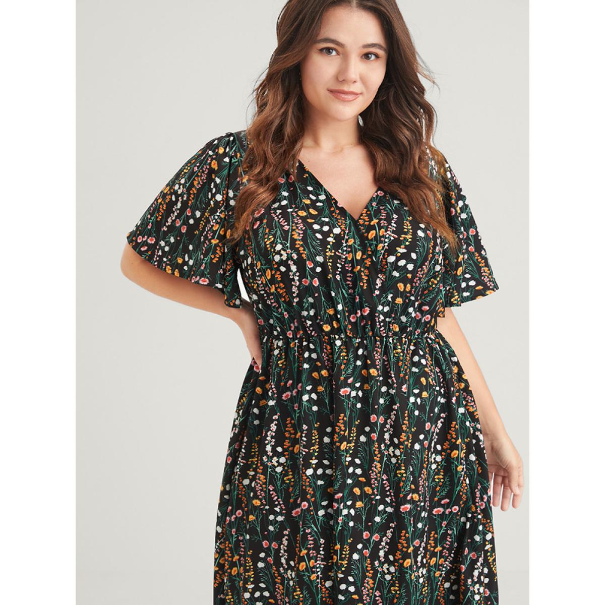Plus Size Ditsy Floral Elastic Waist Button Ruffle Pocket Wrap Midi Dress BlackFlower Women Elegant Pocket V-neck Short sleeve Curvy Long Dress BloomChic 18-20/2X Product Image