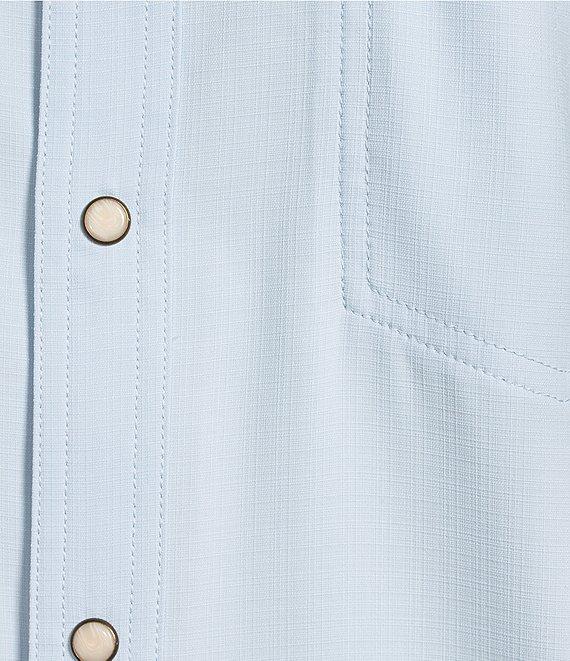 Rowm Performance Rec + Relax Short Sleeve Western Solid Textured Shirt Product Image