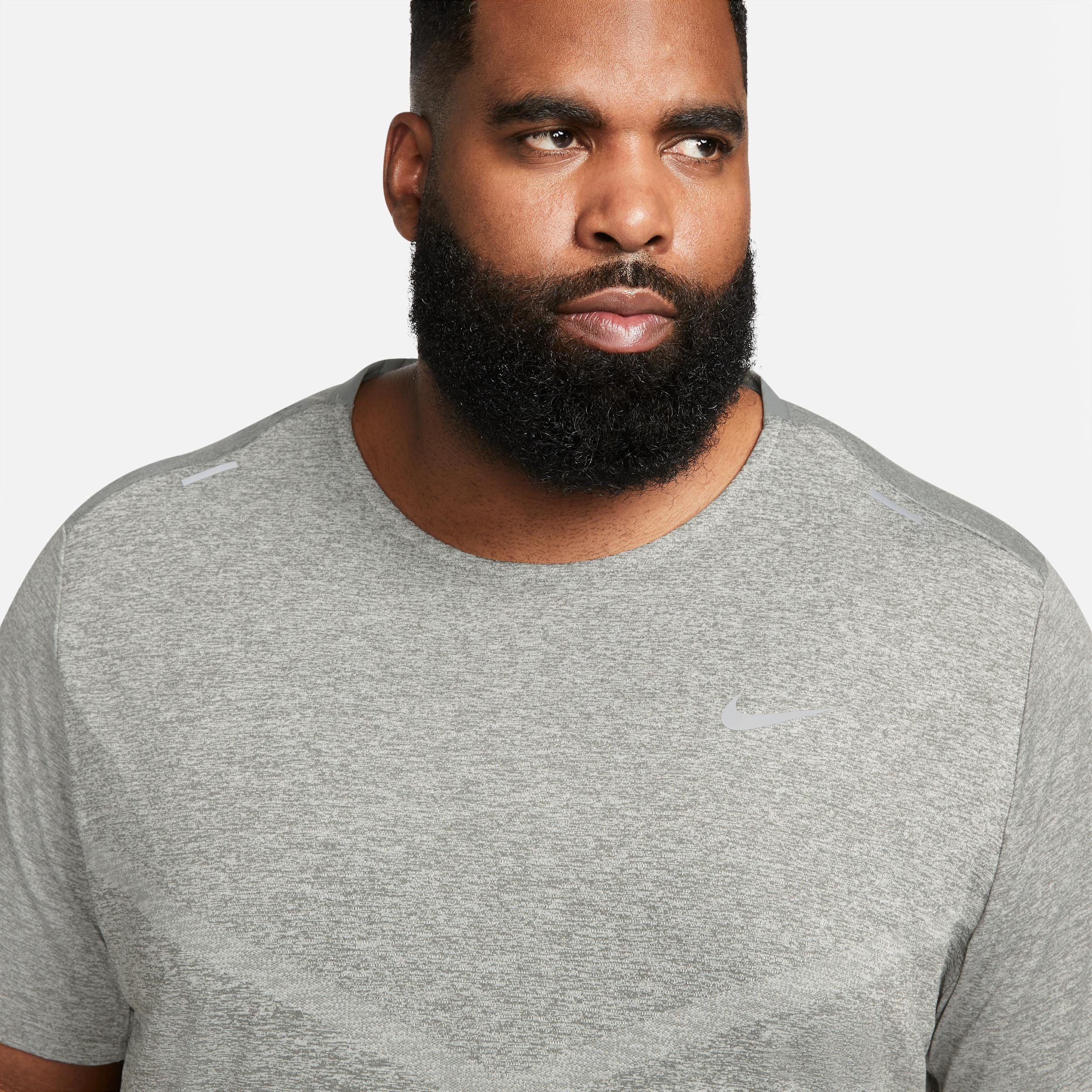 Nike Men's Rise 365 Dri-FIT Short-Sleeve Running Top Product Image