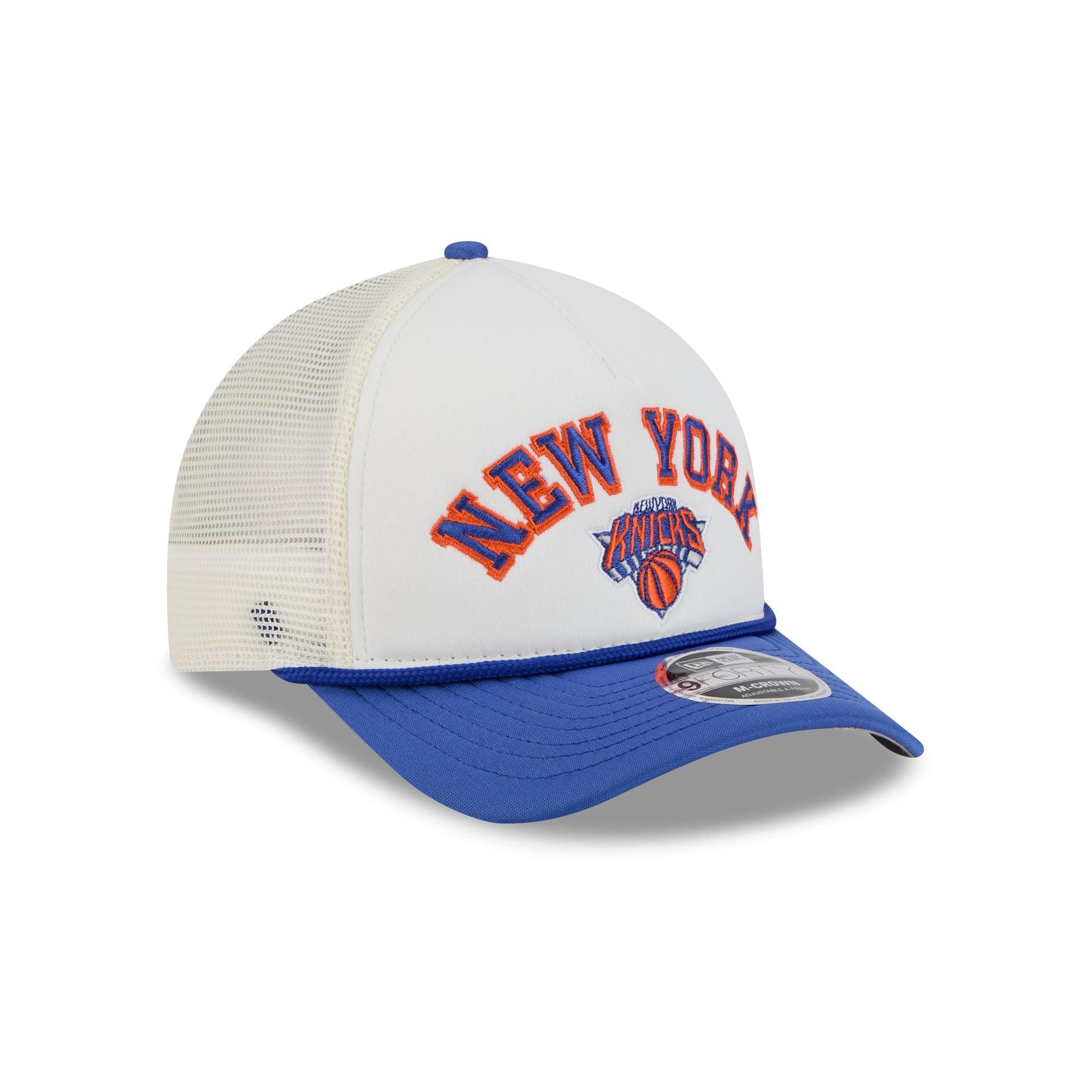 New York Knicks Chrome Arch 9FORTY M-Crown A-Frame Trucker Hat Male Product Image