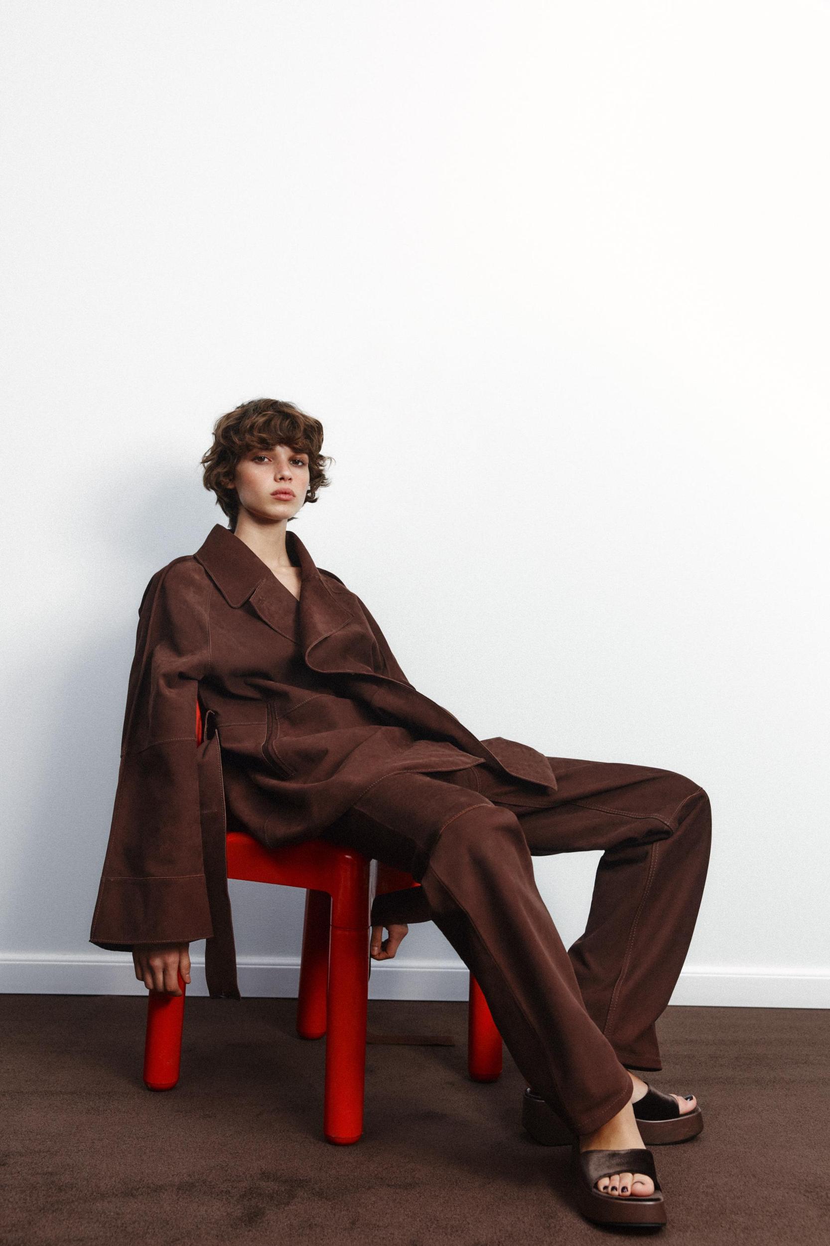 SUEDE LEATHER PANTS Product Image