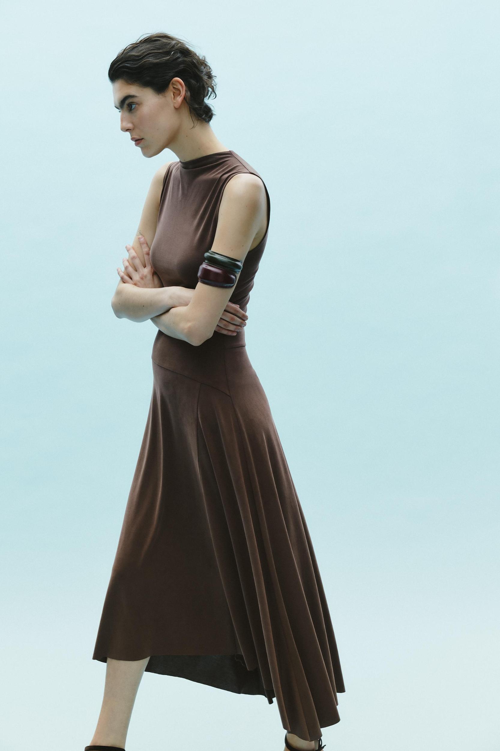 FLOWY FABRIC MIDI DRESS Product Image