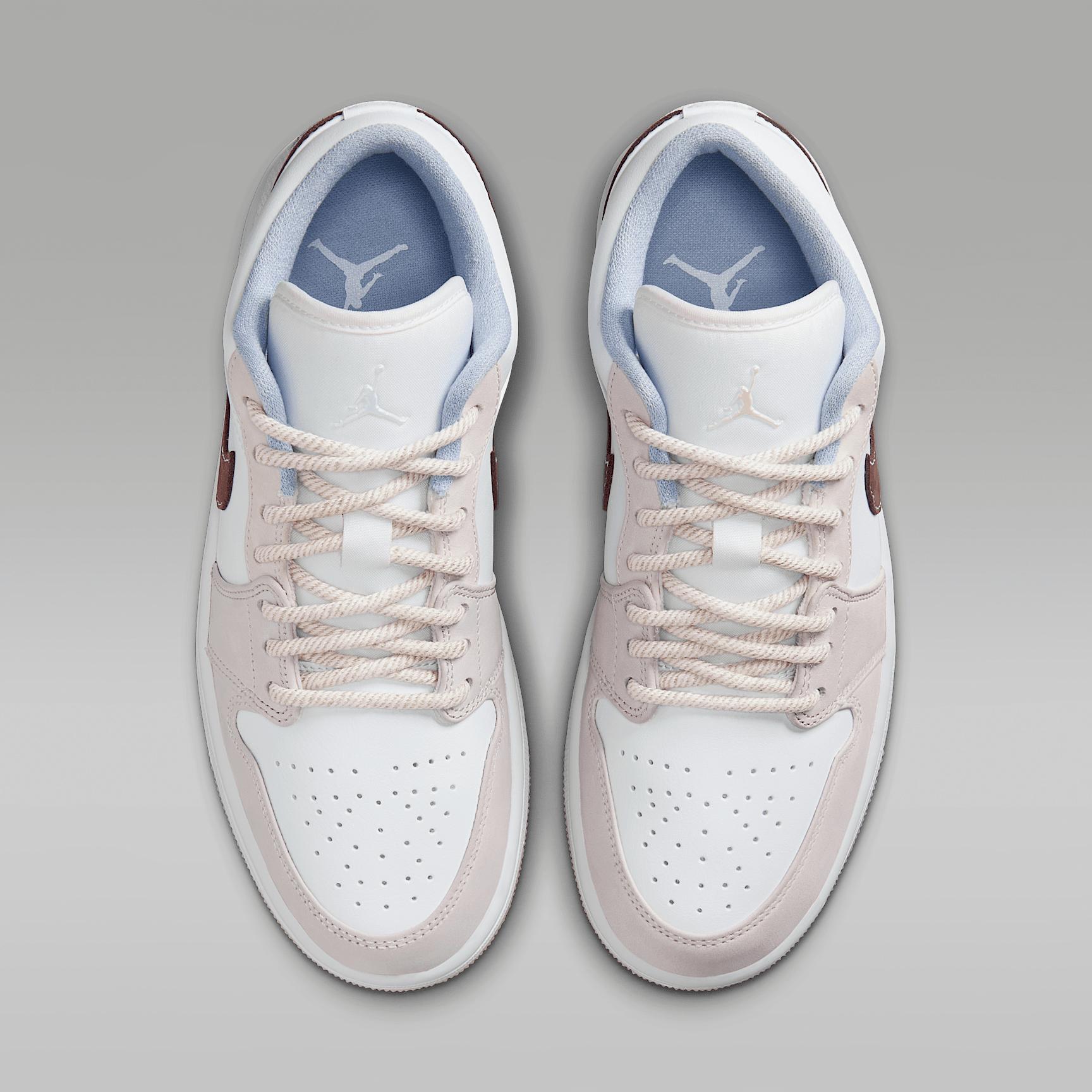 Womens Air Jordan 1 Low Shoes | IB8859-101 Product Image
