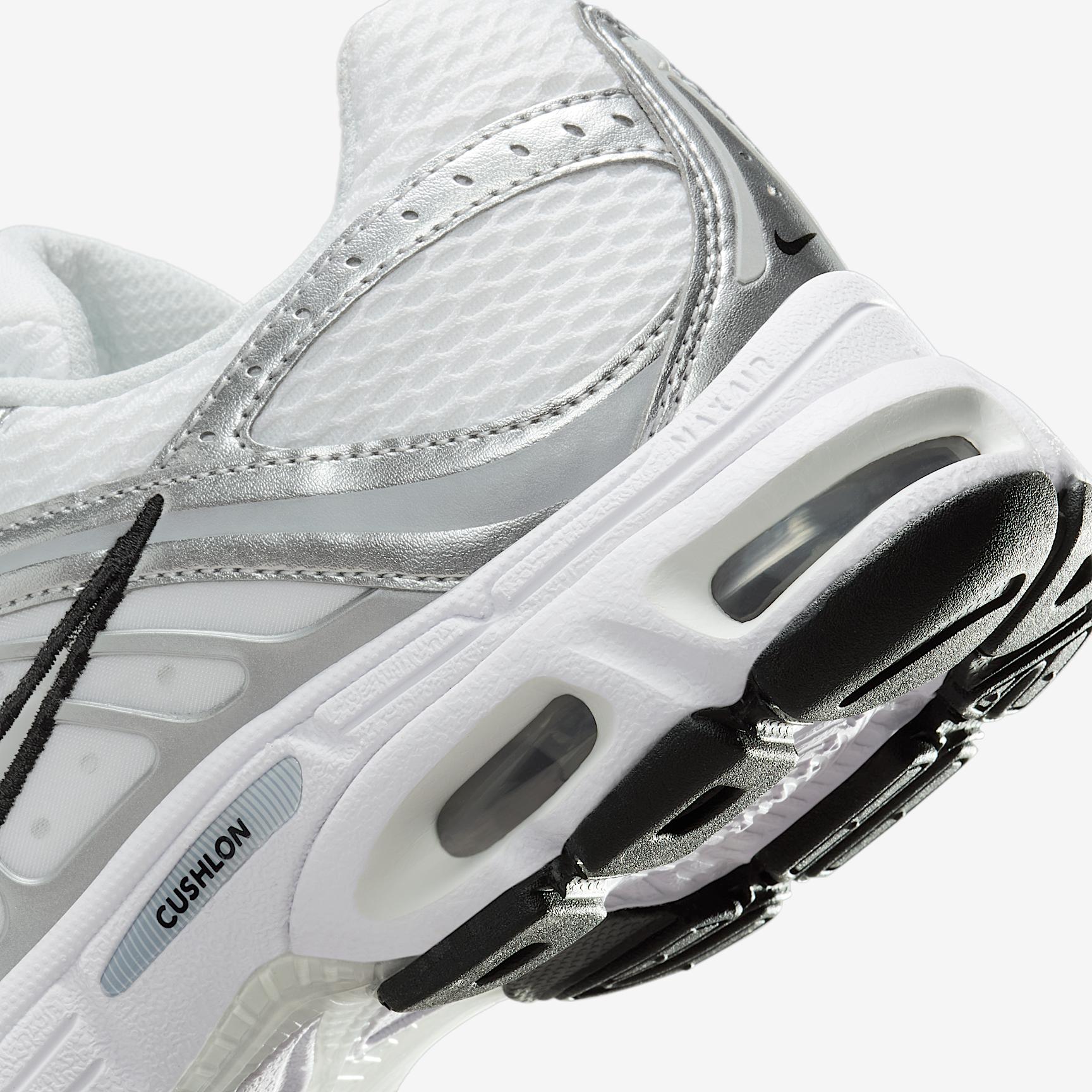 Nike Womens Air Max Moto 2K Shoes with Reflective Accents | HQ2056-103 Product Image
