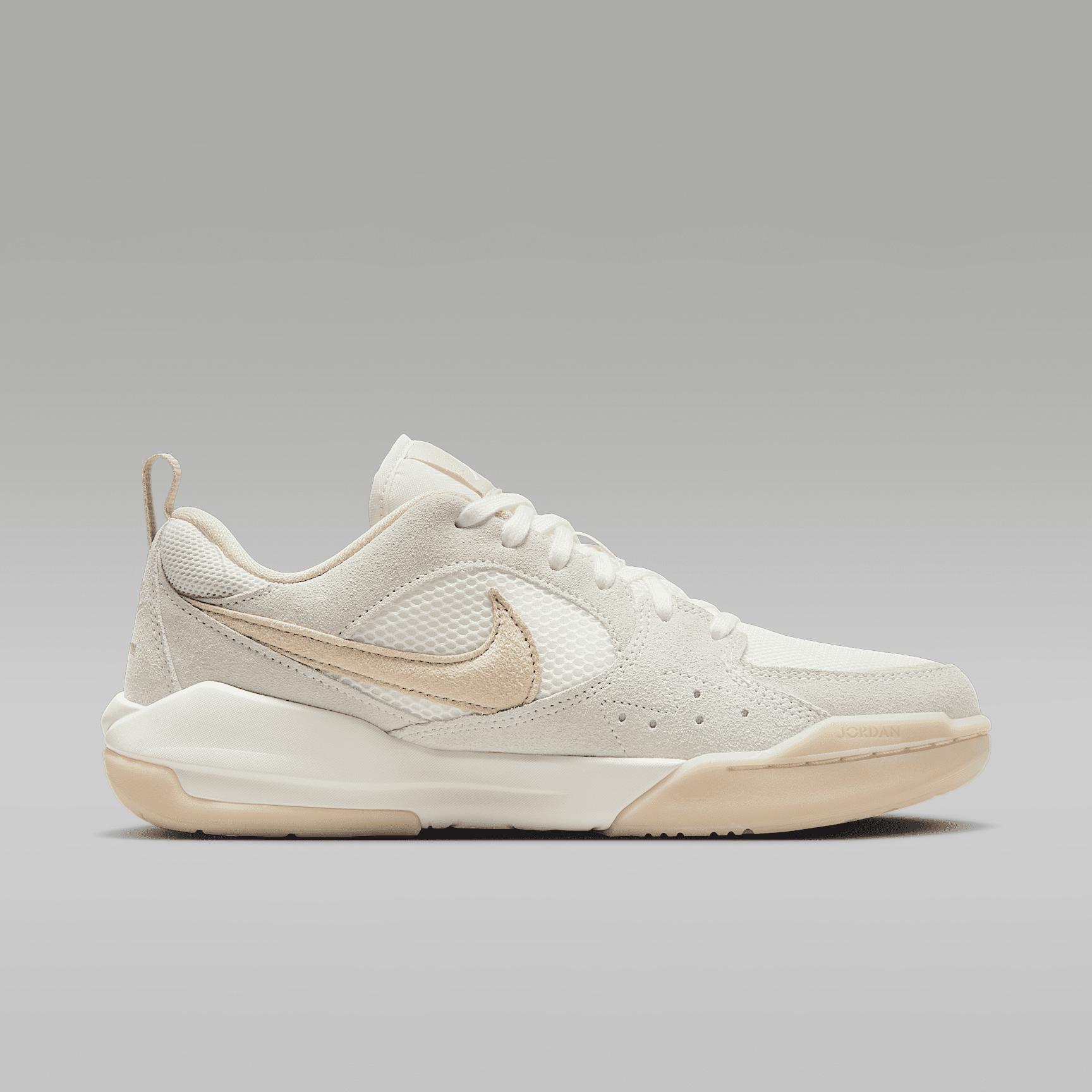 Jordan CMFT Era Women's Shoes Product Image