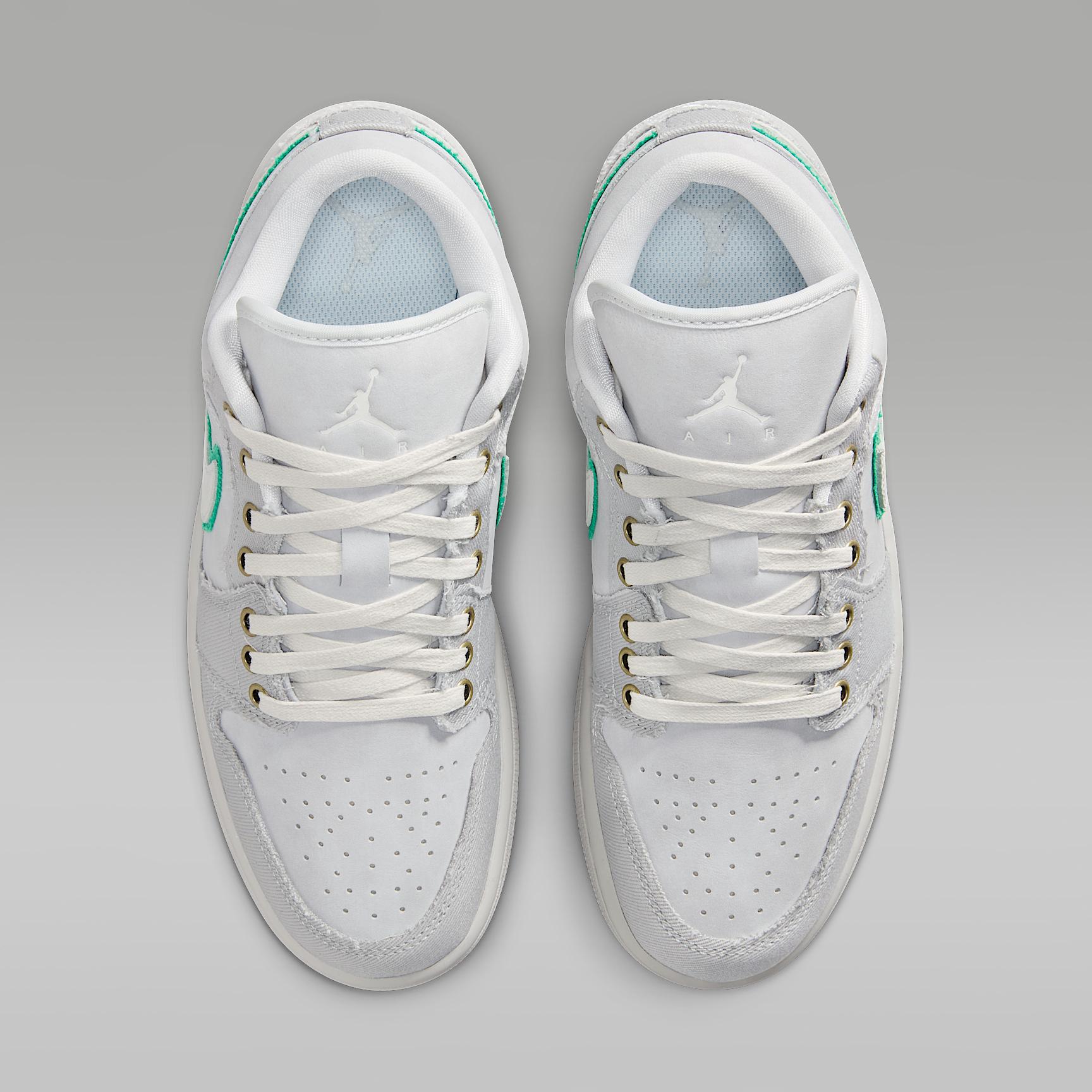 Womens Air Jordan 1 Low SE Shoes | IH3369-077 Product Image