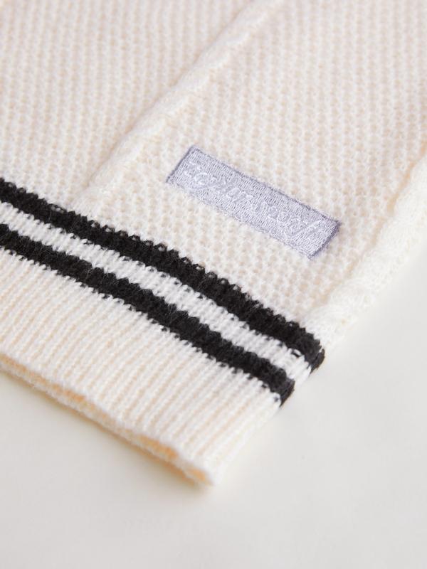 Oversize Star Embroidered Cable Knit Cardigan Product Image