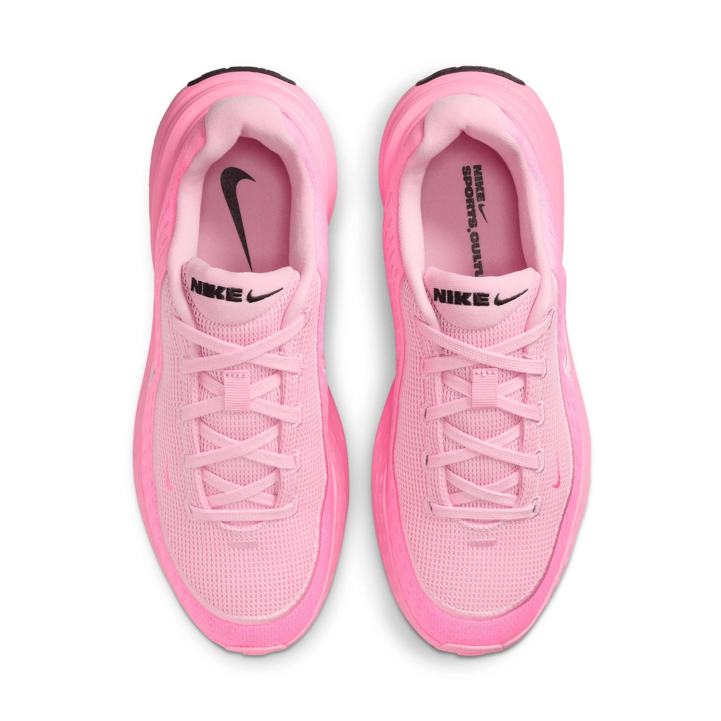 Nike Women's Uplift SC Shoes Product Image