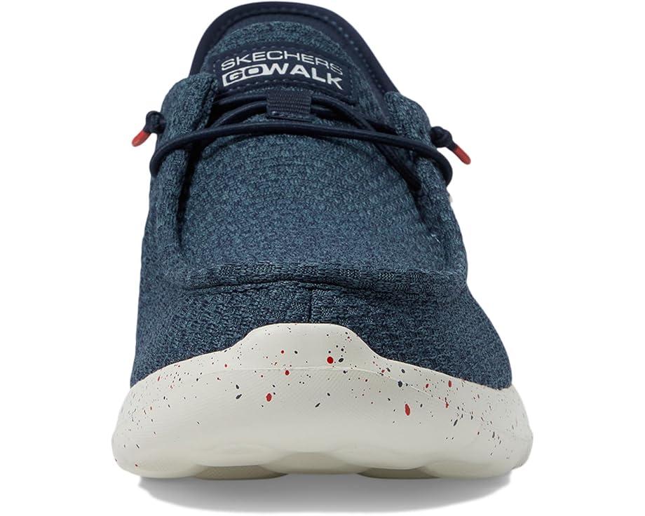 Go Walk Max With Ease Hands Fee Slip-In Product Image