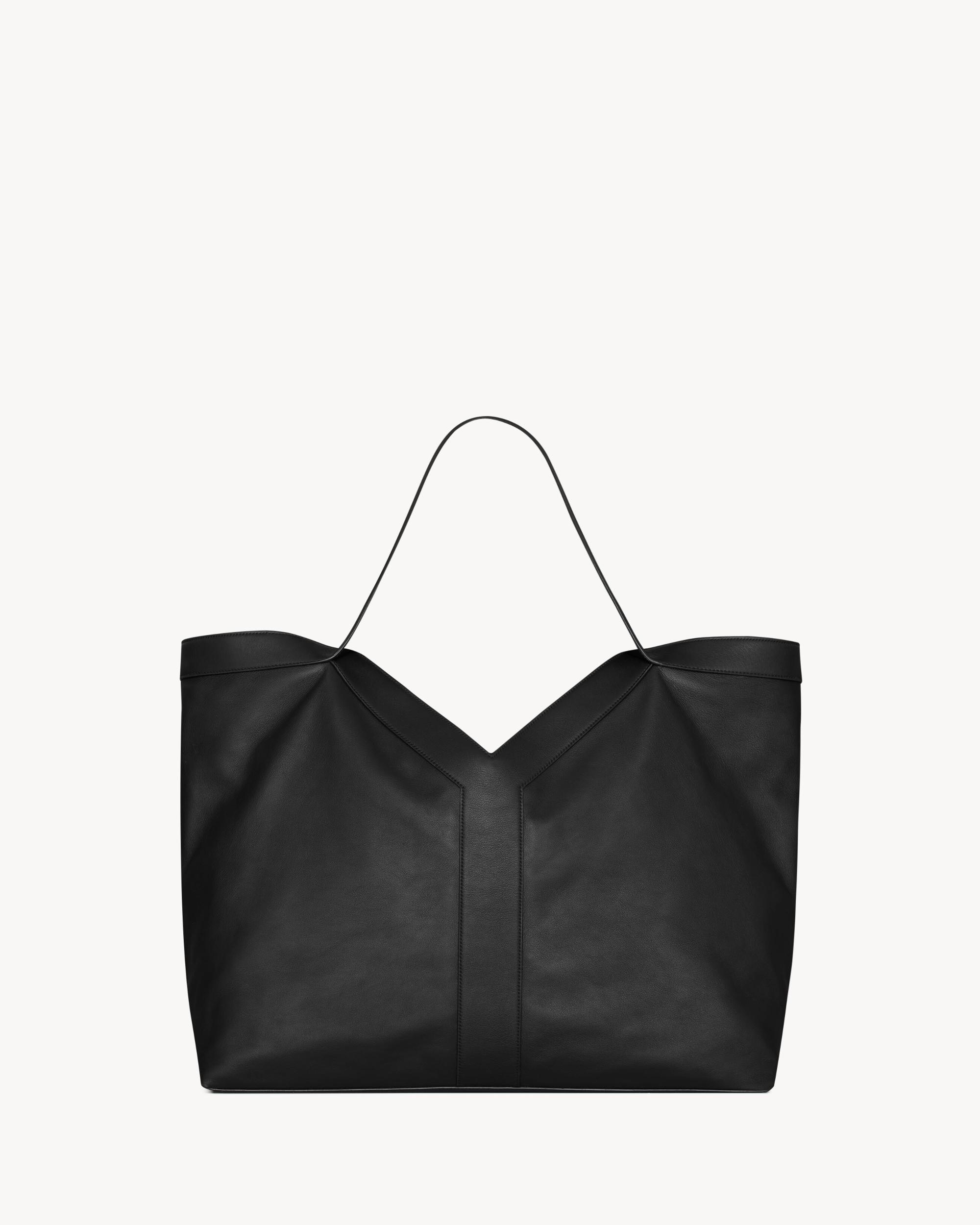 Y Large tote in leather Product Image