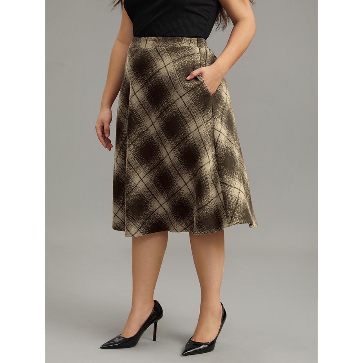Plus Size Plaid Pocket Elastic Waist Skirt Women Brown Casual A-line No stretch Pocket Everyday Skirts BloomChic 18-20/2X Product Image
