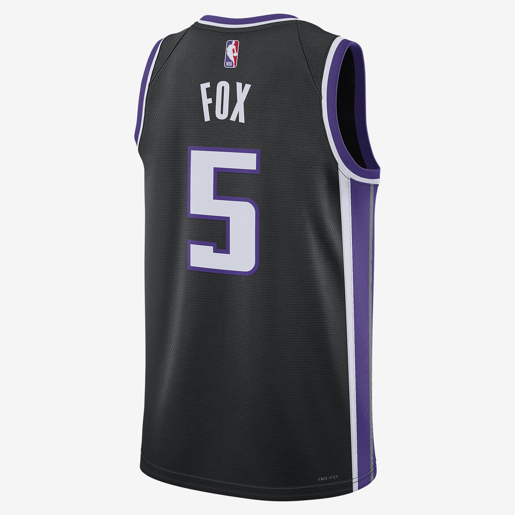 De'Aaron Fox Sacramento Kings 2023/24 Icon Edition Nike Dri-FIT NBA Swingman Jersey Product Image