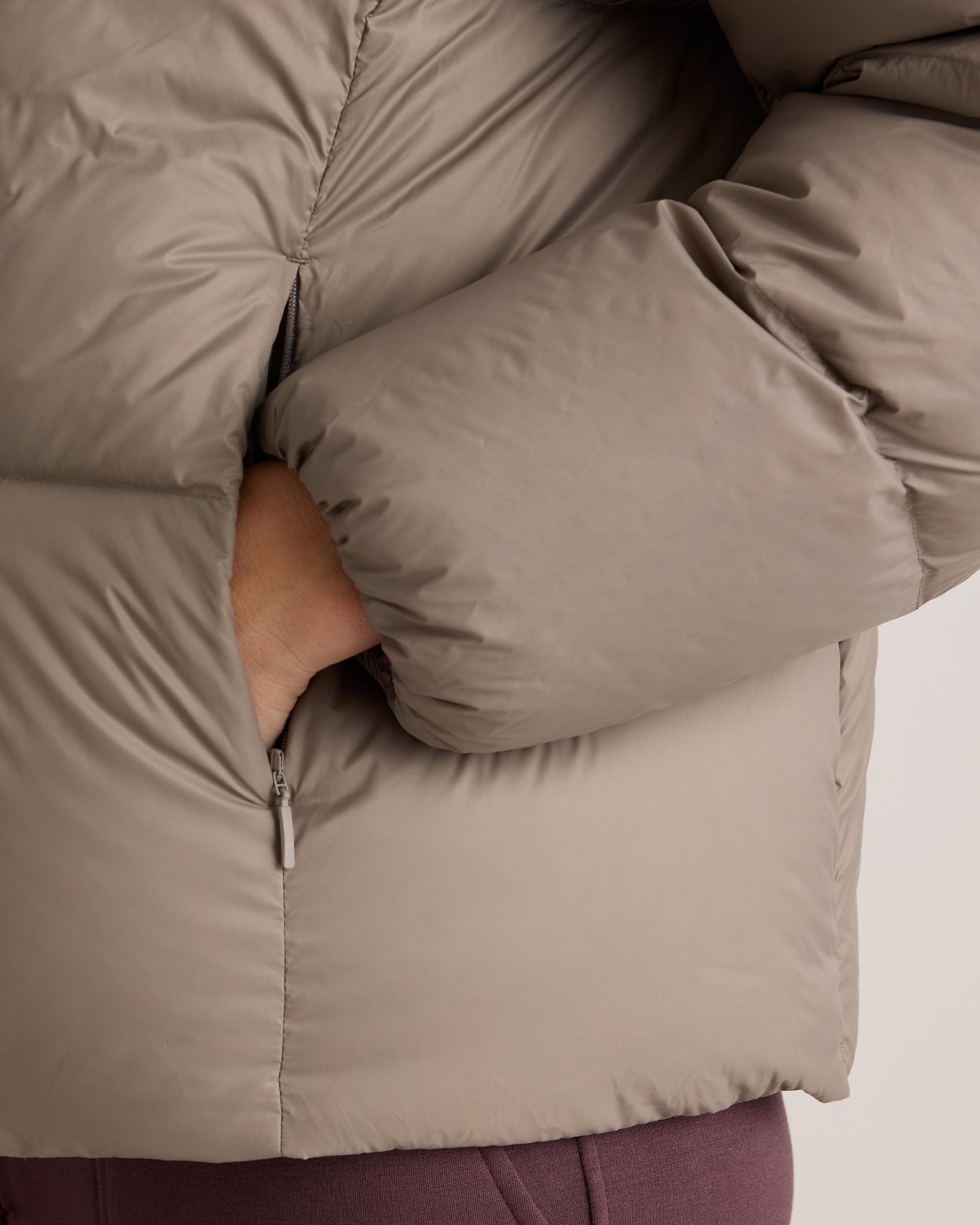 Quince | Women's Responsible Down Duvet Puffer Jacket Size XS, Recycled Polyester Product Image