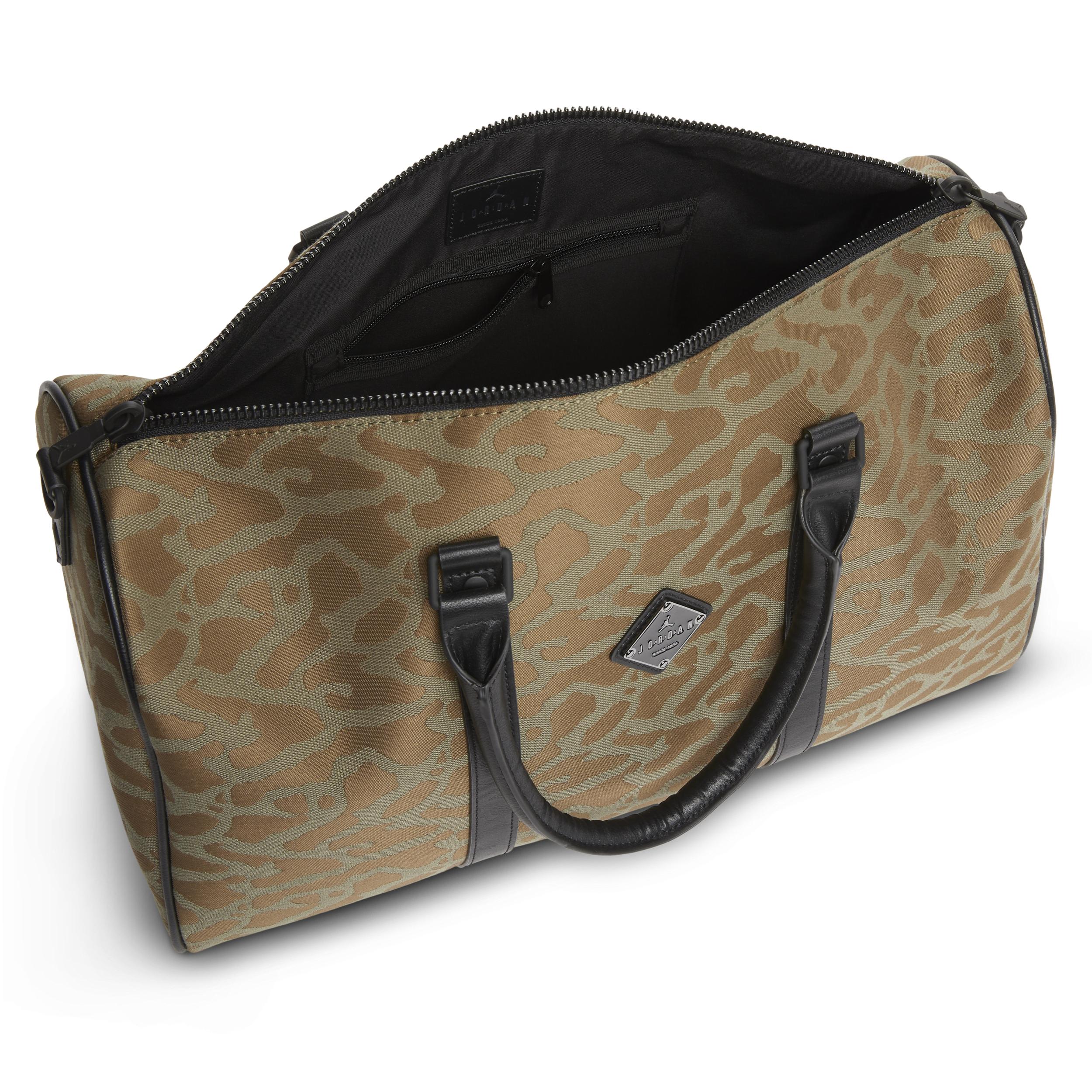Mens Jordan Icon Duffle Bag (25L) | MM0949-G16 Product Image