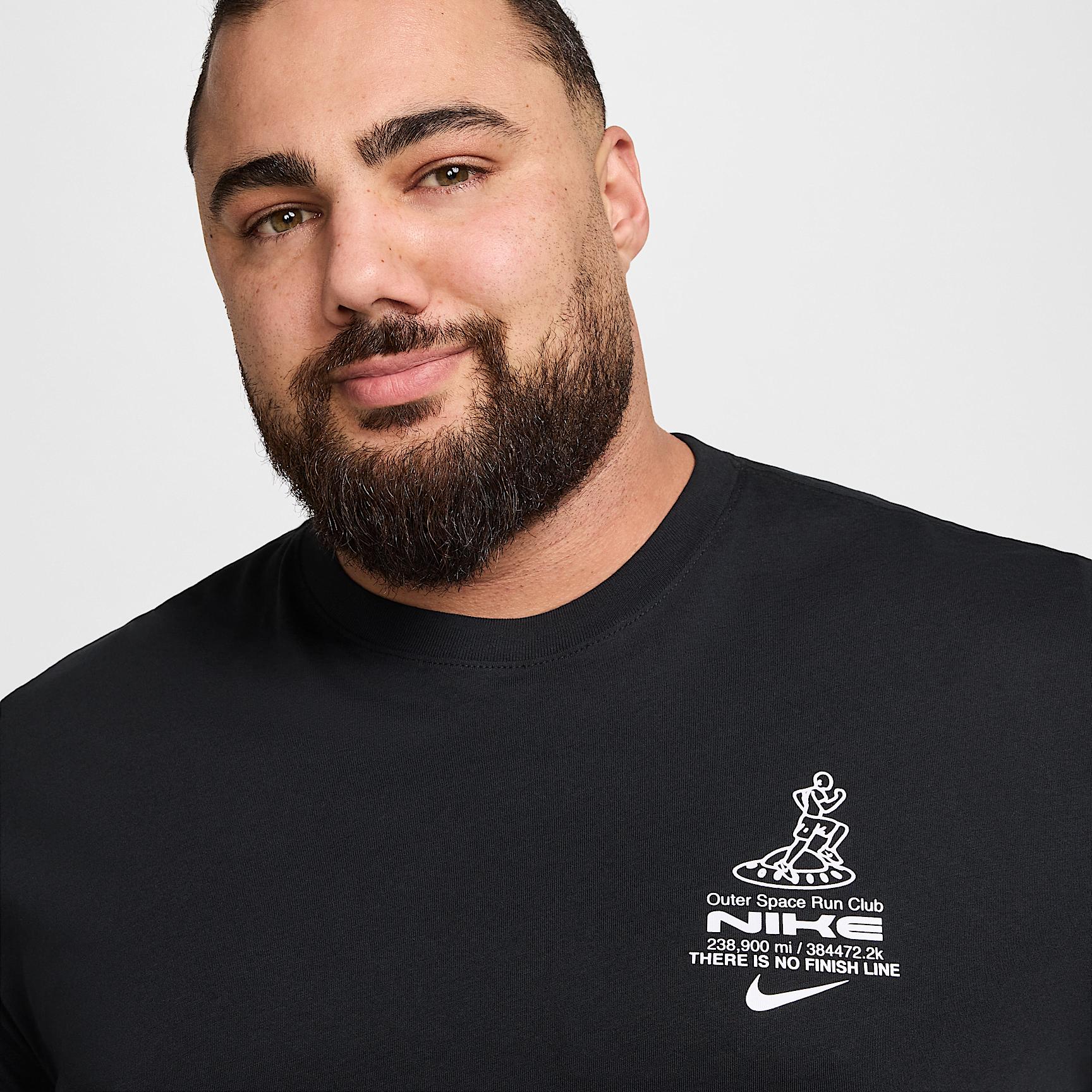 Nike Men's Running T-Shirt Product Image